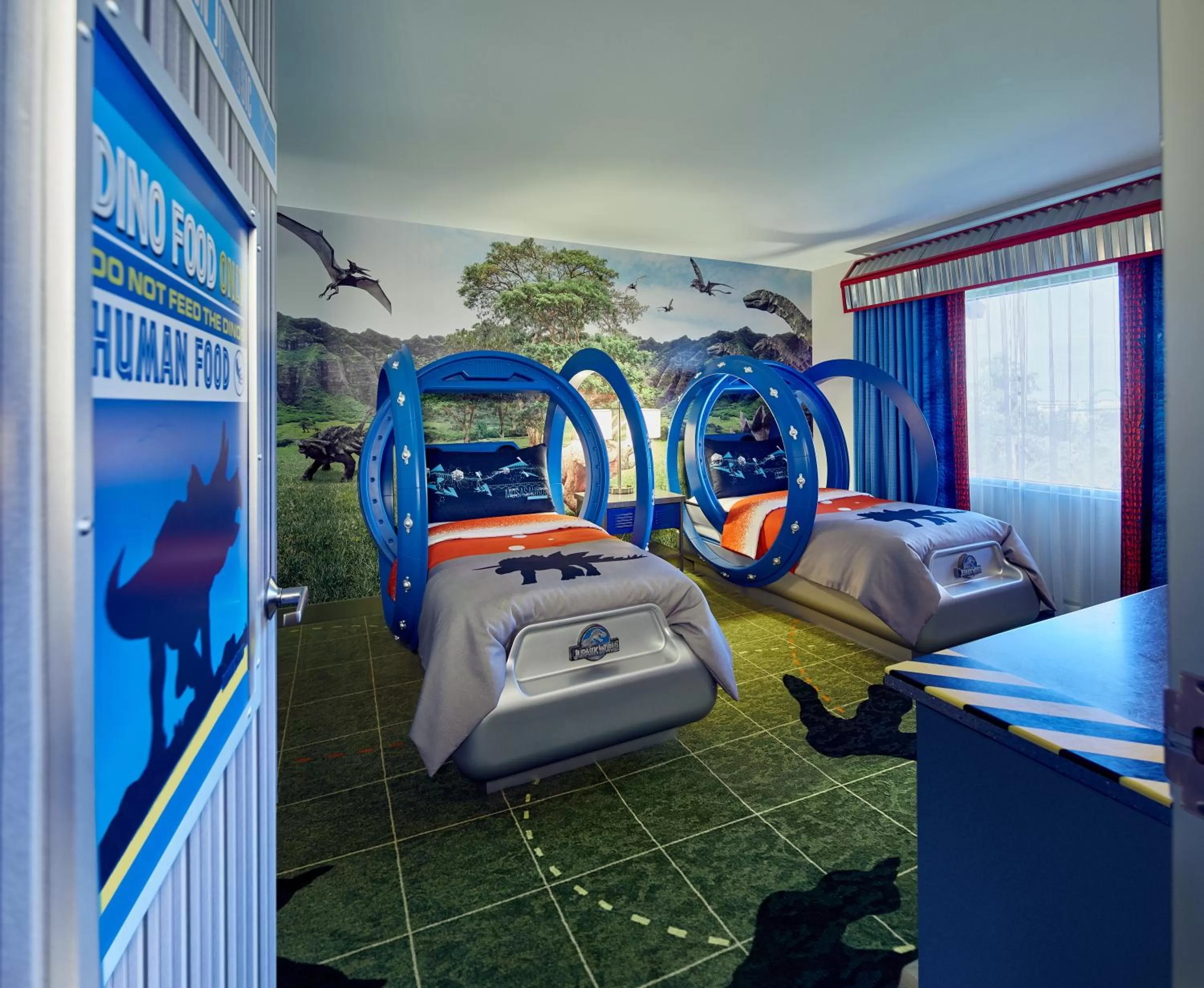 Kids Suite (Includes FREE^ Universal Express Unlimited) in Universal's Loews Royal Pacific Resort