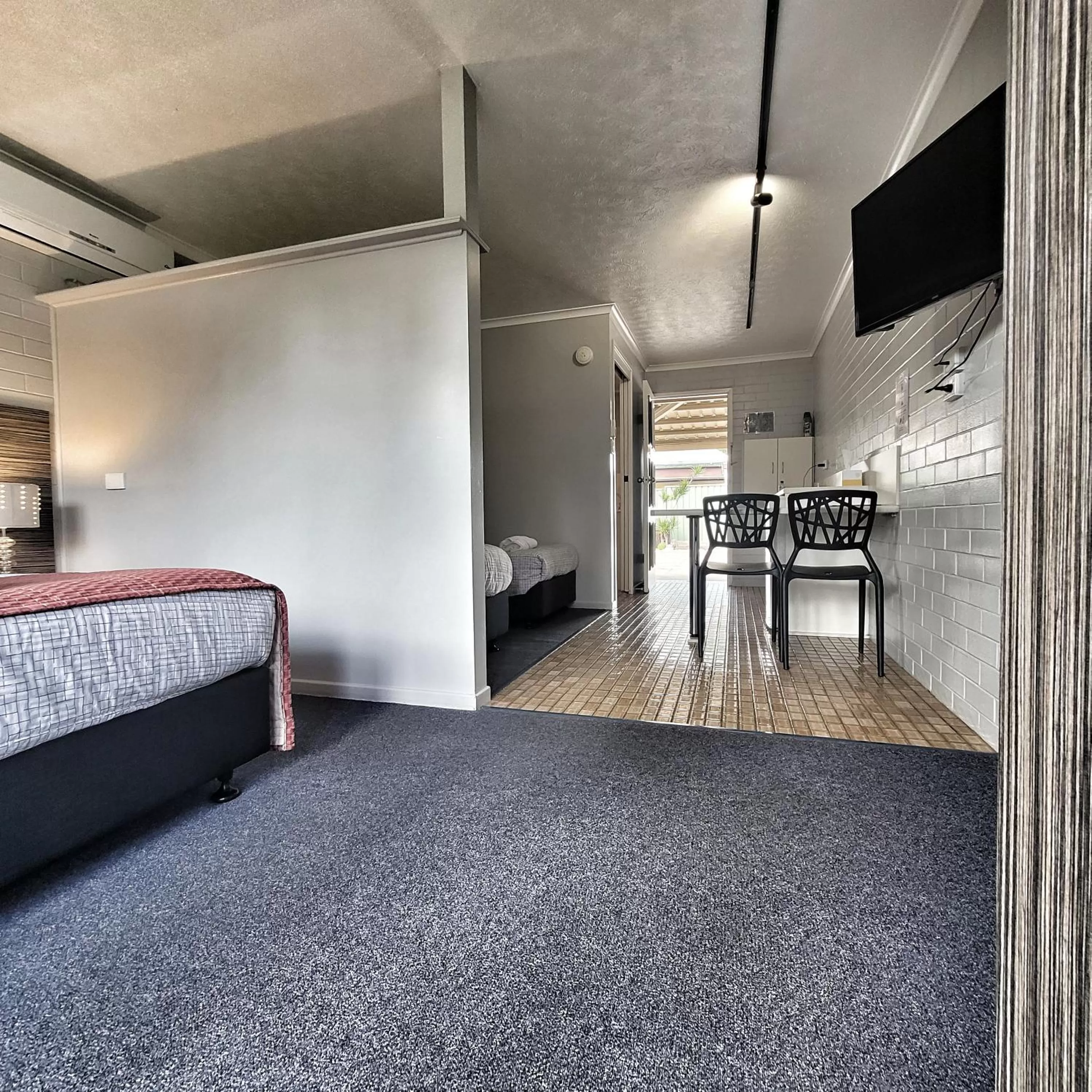 Quadruple Room in Raceview Motor Inn