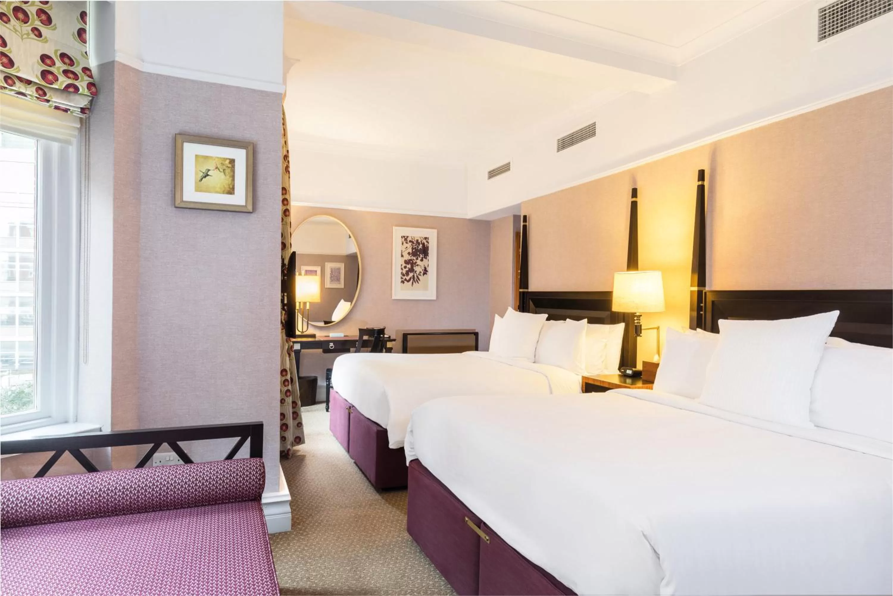 Family Room, Guest room, 2 Queen, Trundle bed in St. Ermin's Hotel, Autograph Collection