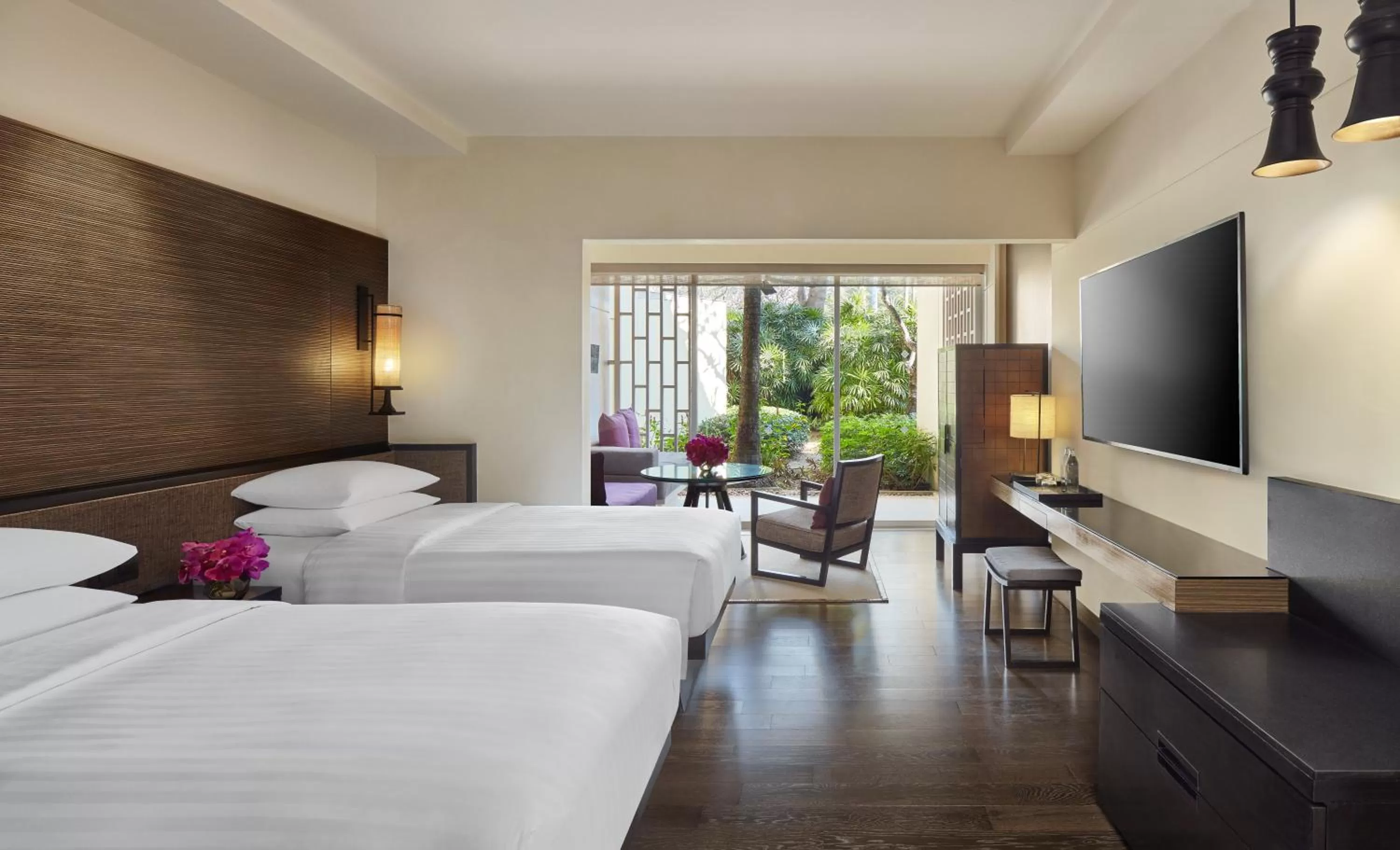 Deluxe Twin Room - single occupancy - Club Access in Hyatt Regency Hua Hin