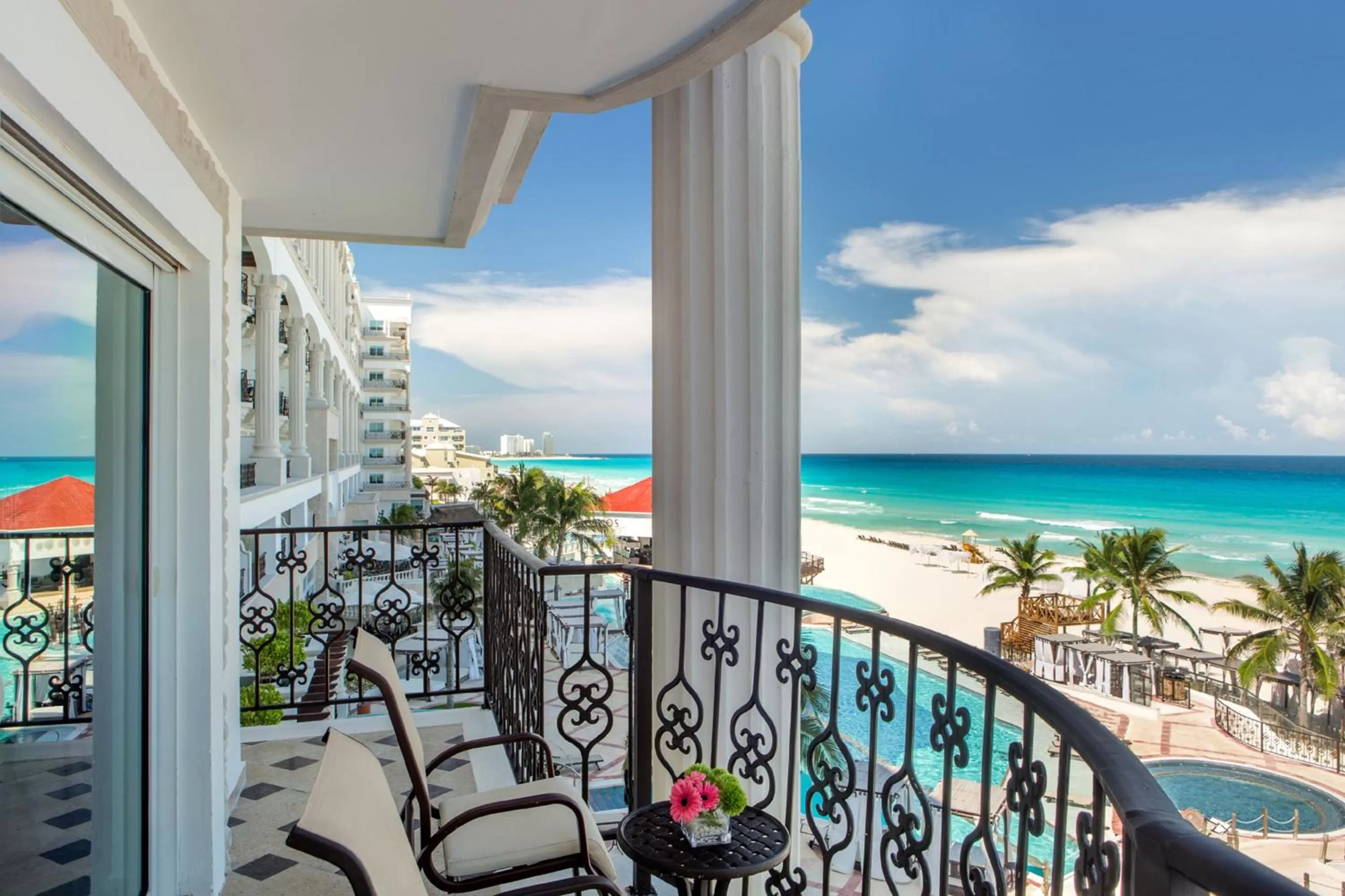 Luxury King Suite - Oceanfront in Hyatt Zilara Cancun - All Inclusive - Adults Only