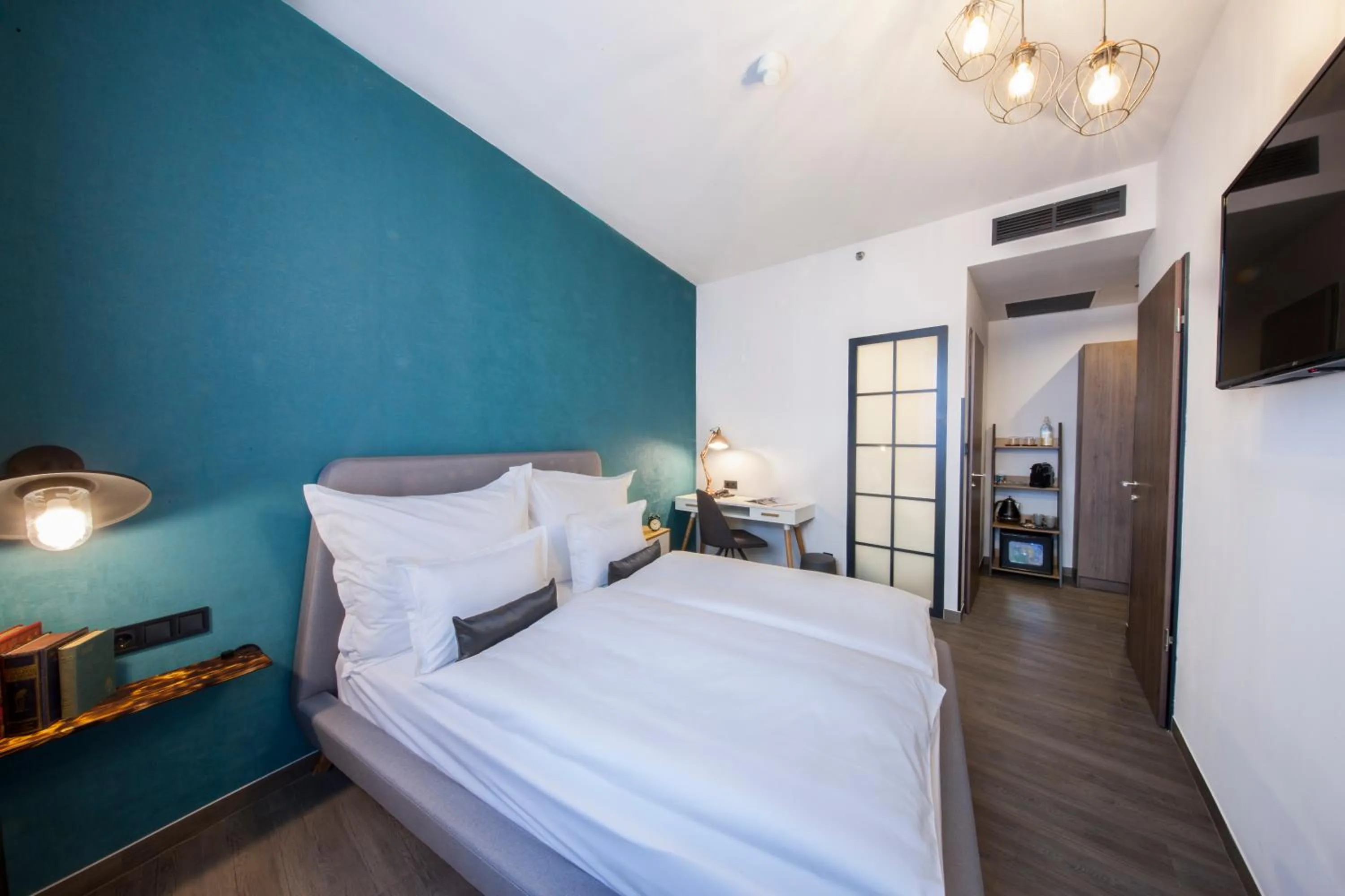 Standard Double Room in Hotel Memories OldTown