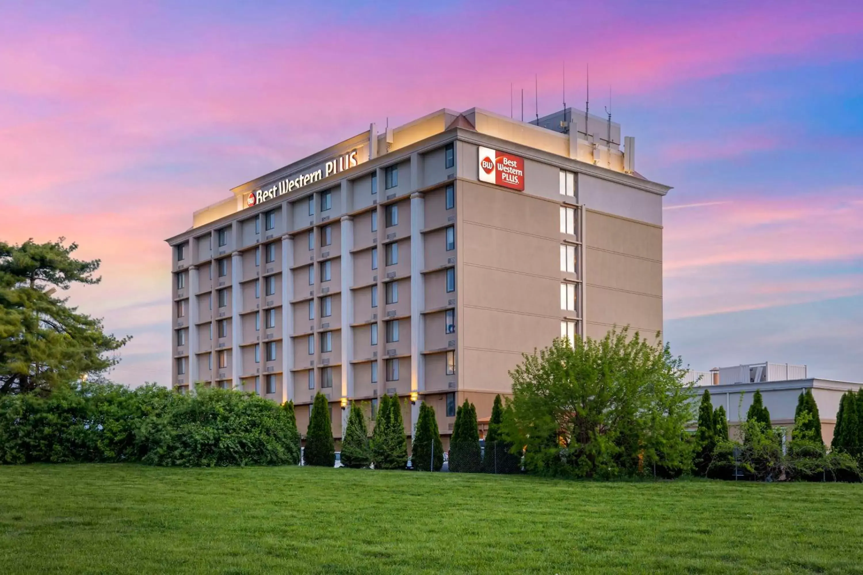 Best Western Plus The Charles Hotel Best Western Plus The Charles Hotel