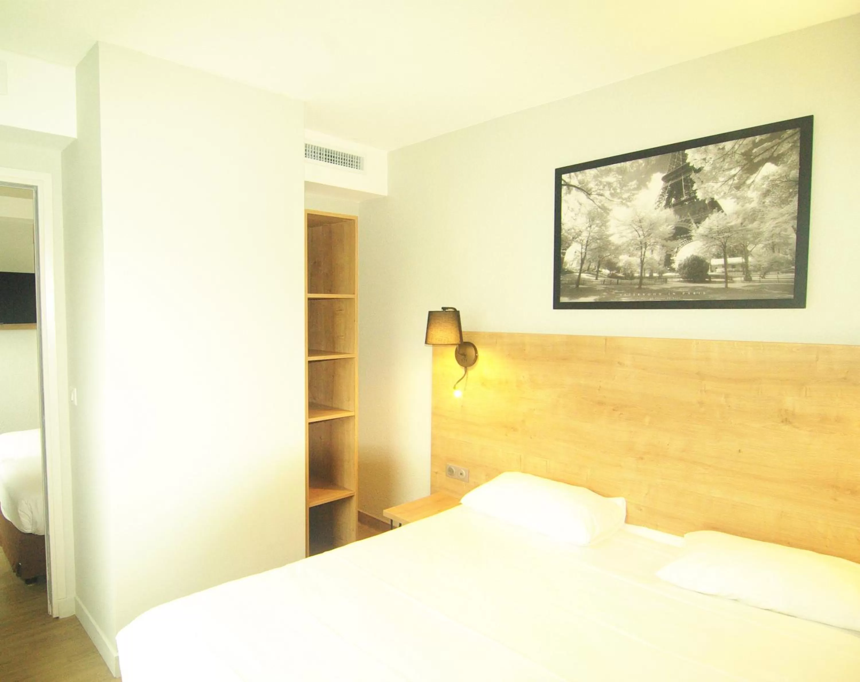 Two-Bedroom Apartment in Apparthotel Torcy