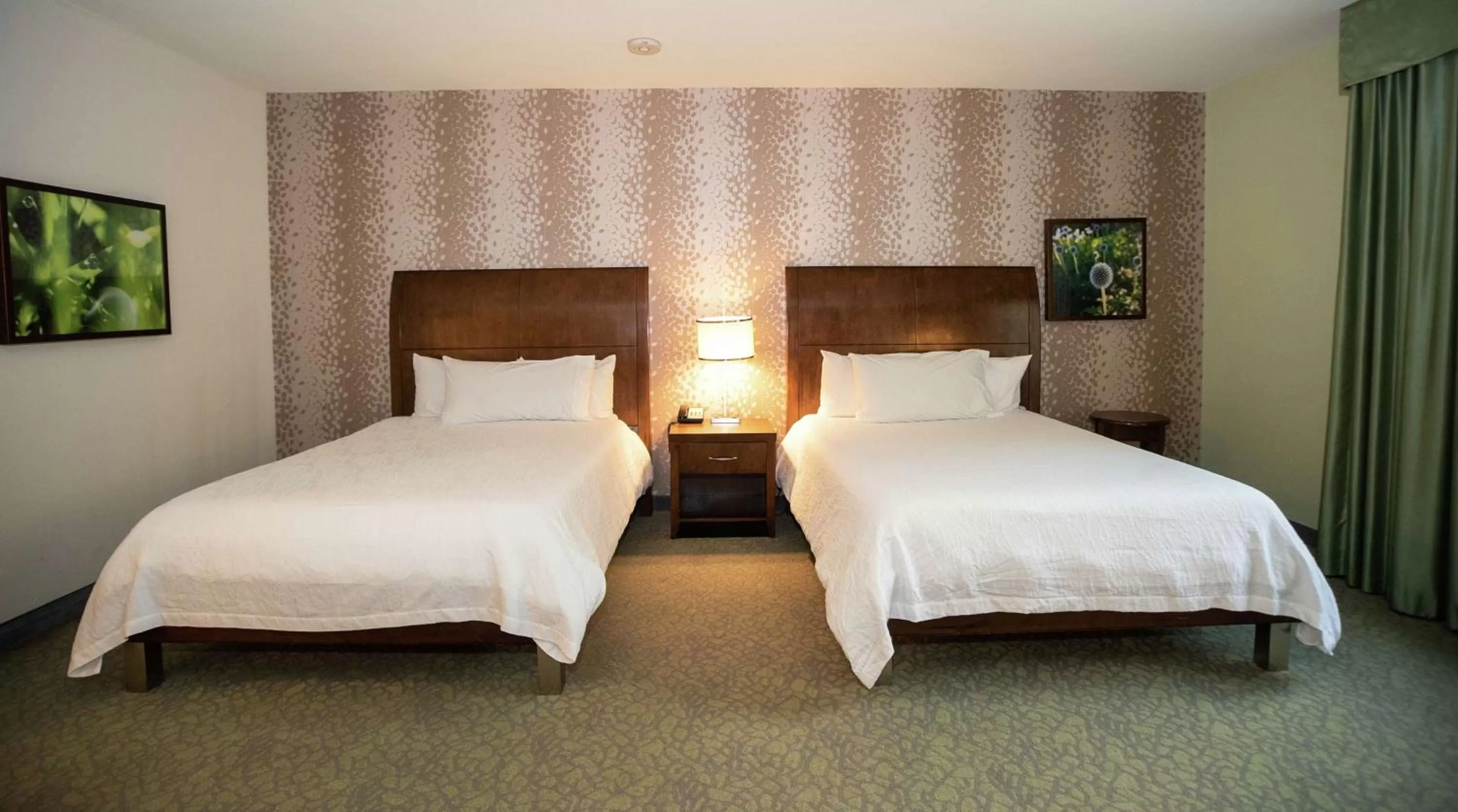 Queen Room with Two Queen Beds in Hilton Garden Inn Covington/Mandeville