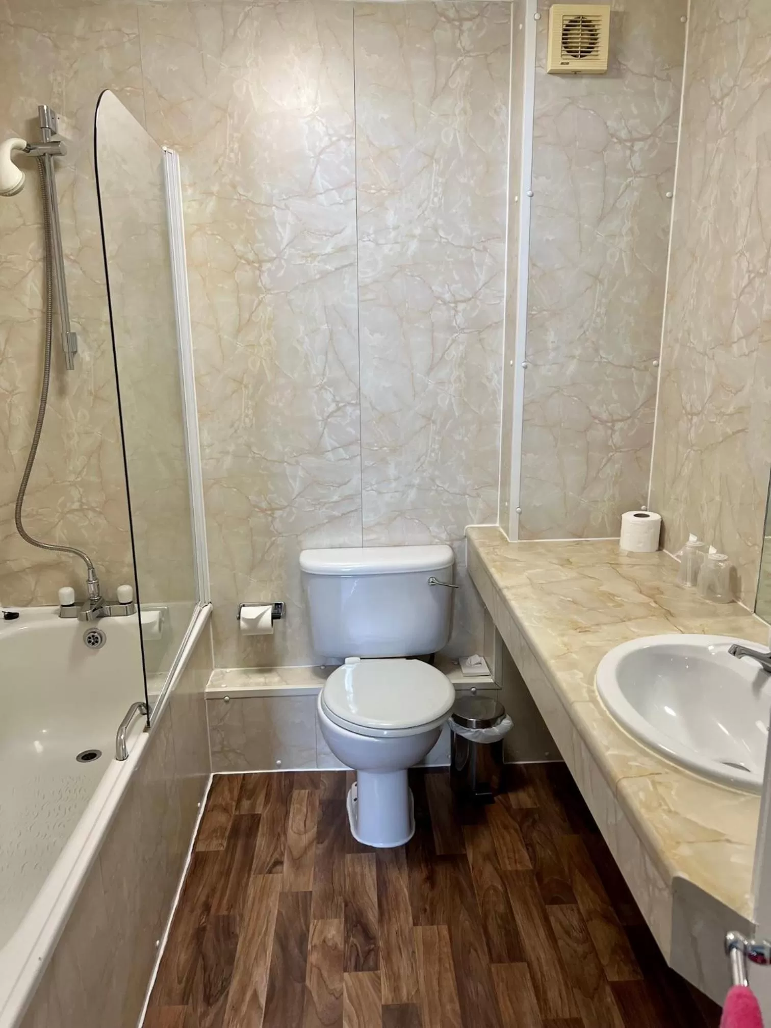 Standard Double Room in Eliza House