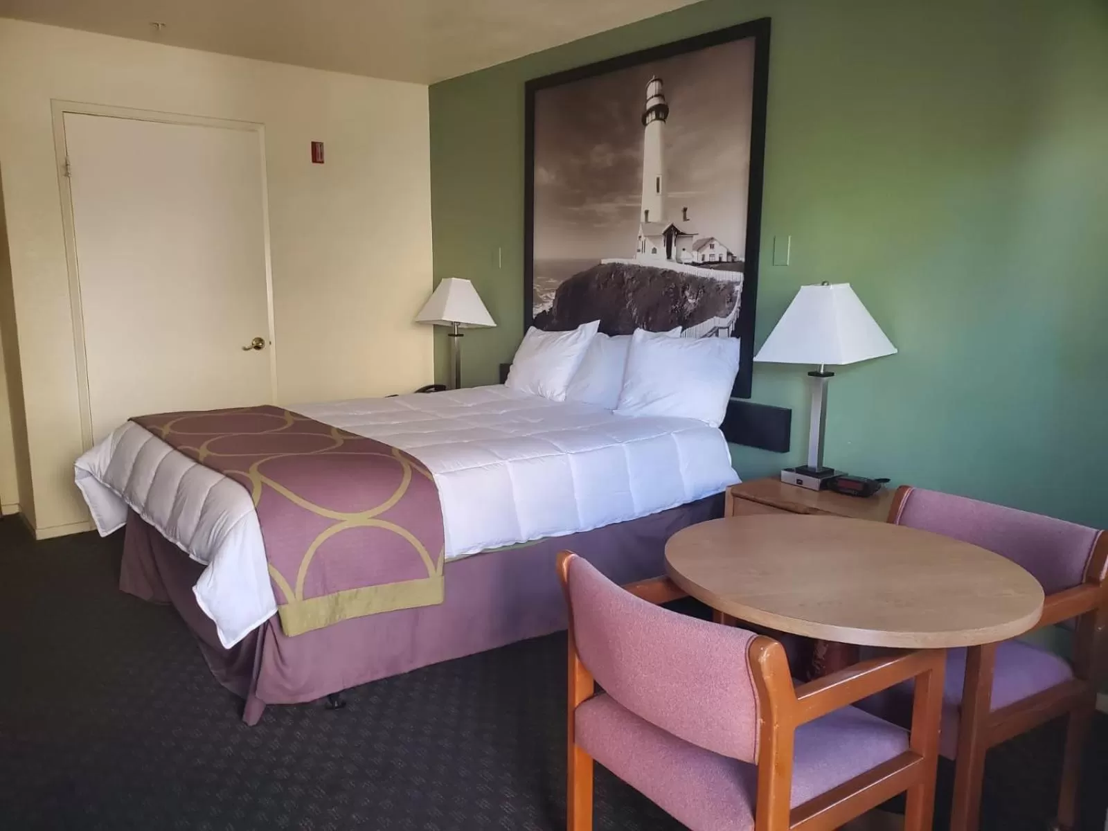 Queen Room - Mobility Access/Non-Smoking in Mission Inn San Luis Obispo