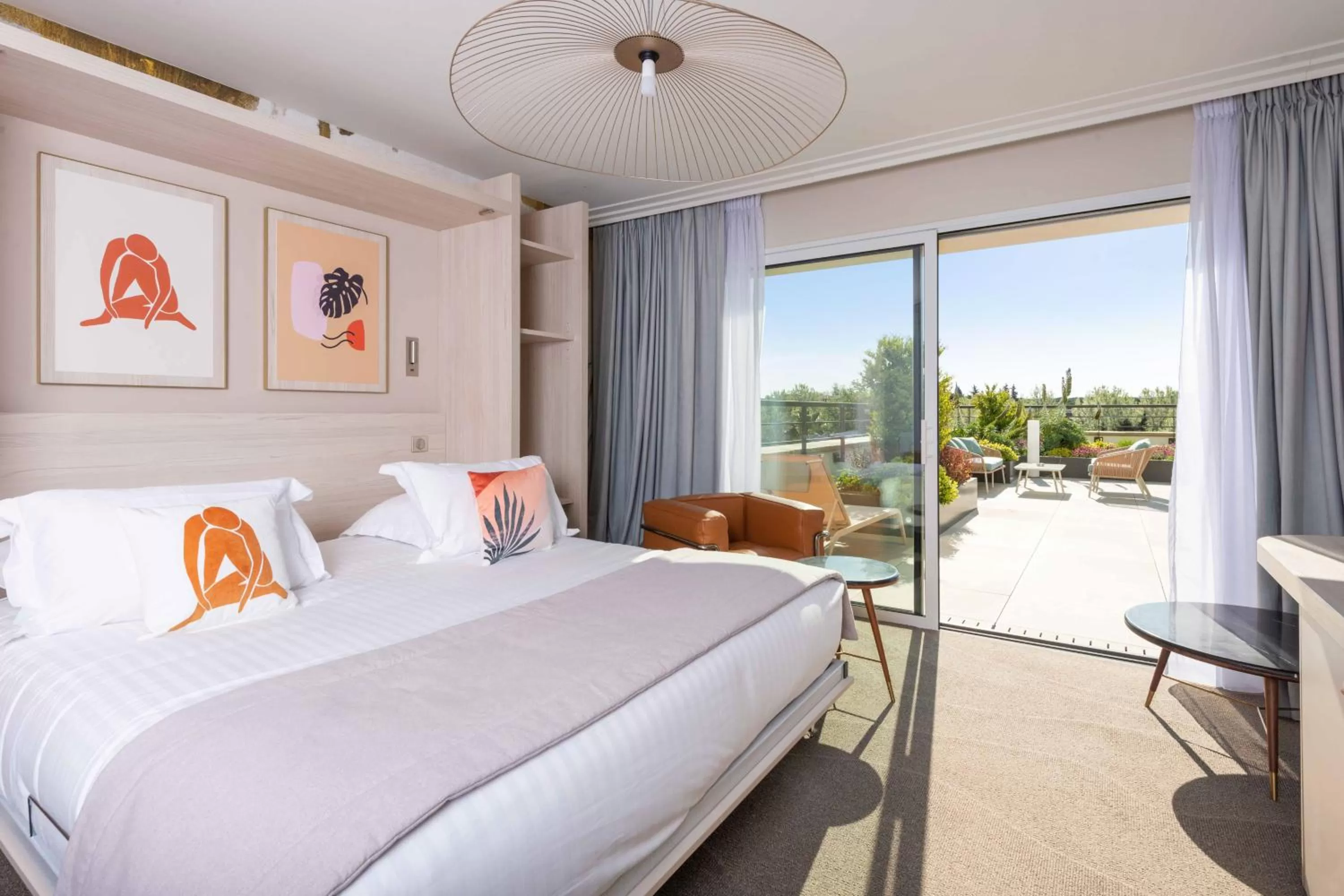 King Suite with Terrace - Non-Smoking in Ilot du Golf BW Premier Collection