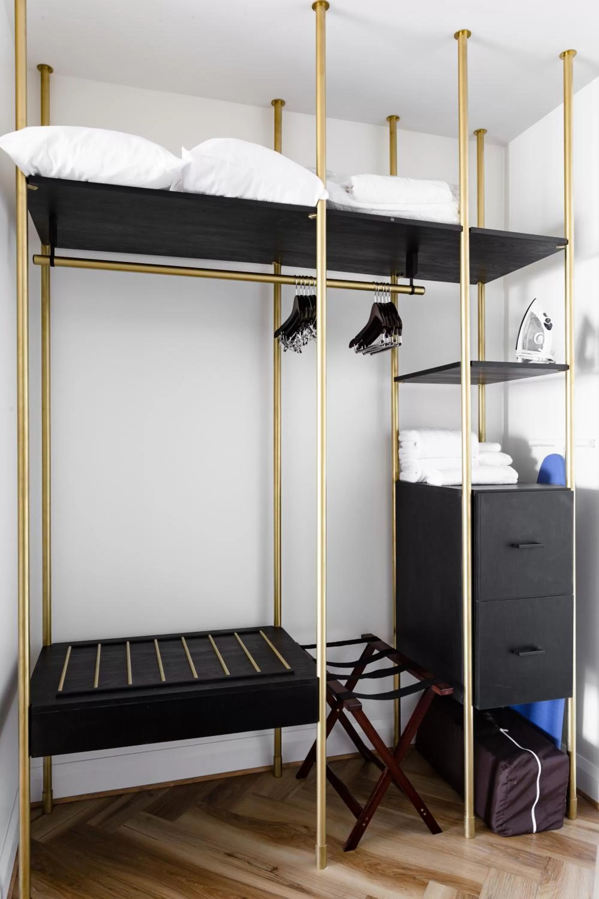 Studio - Disability Access in Mint House Dallas - Downtown