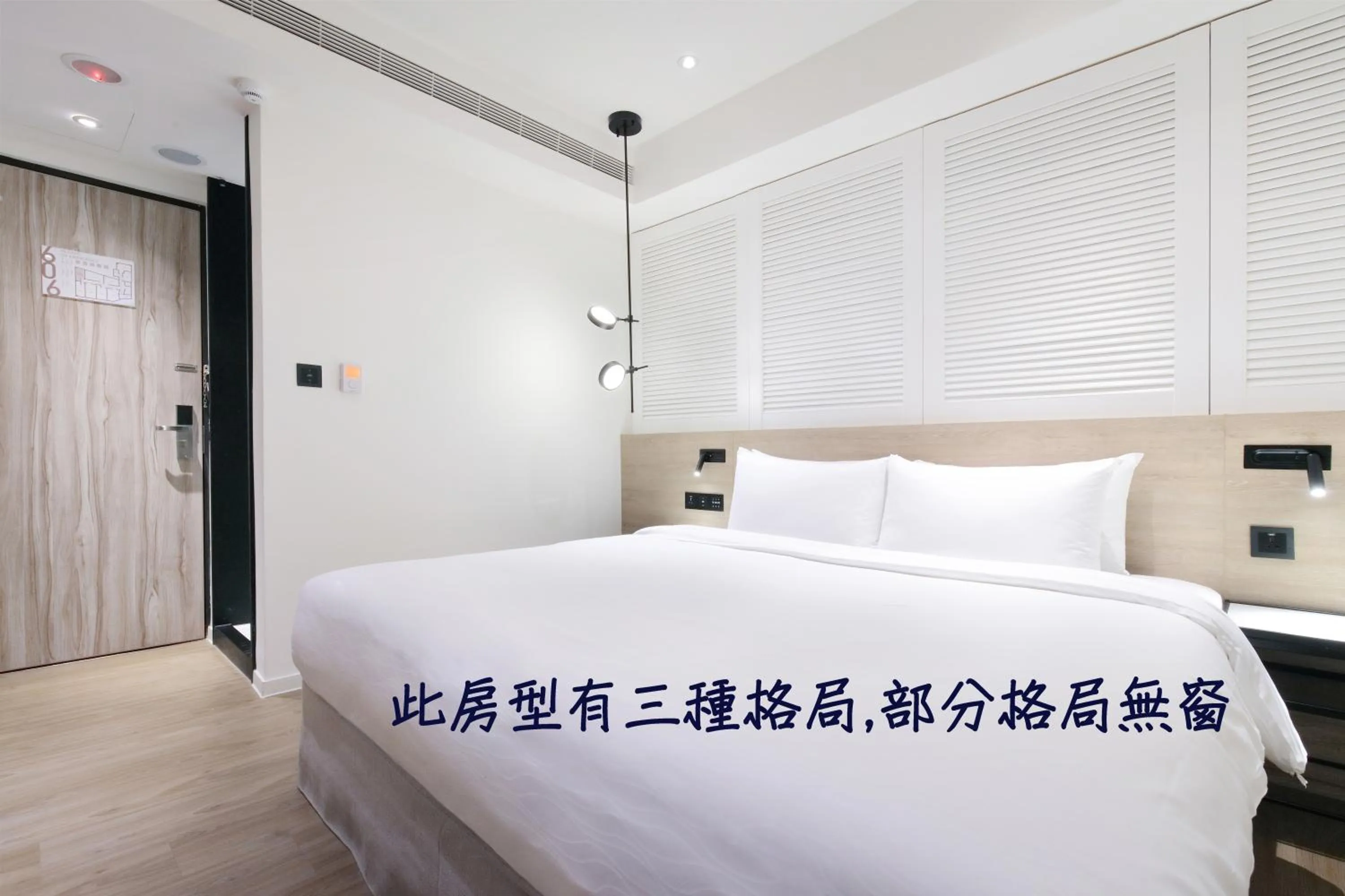 Deluxe Double Room in KEEBE Hotel