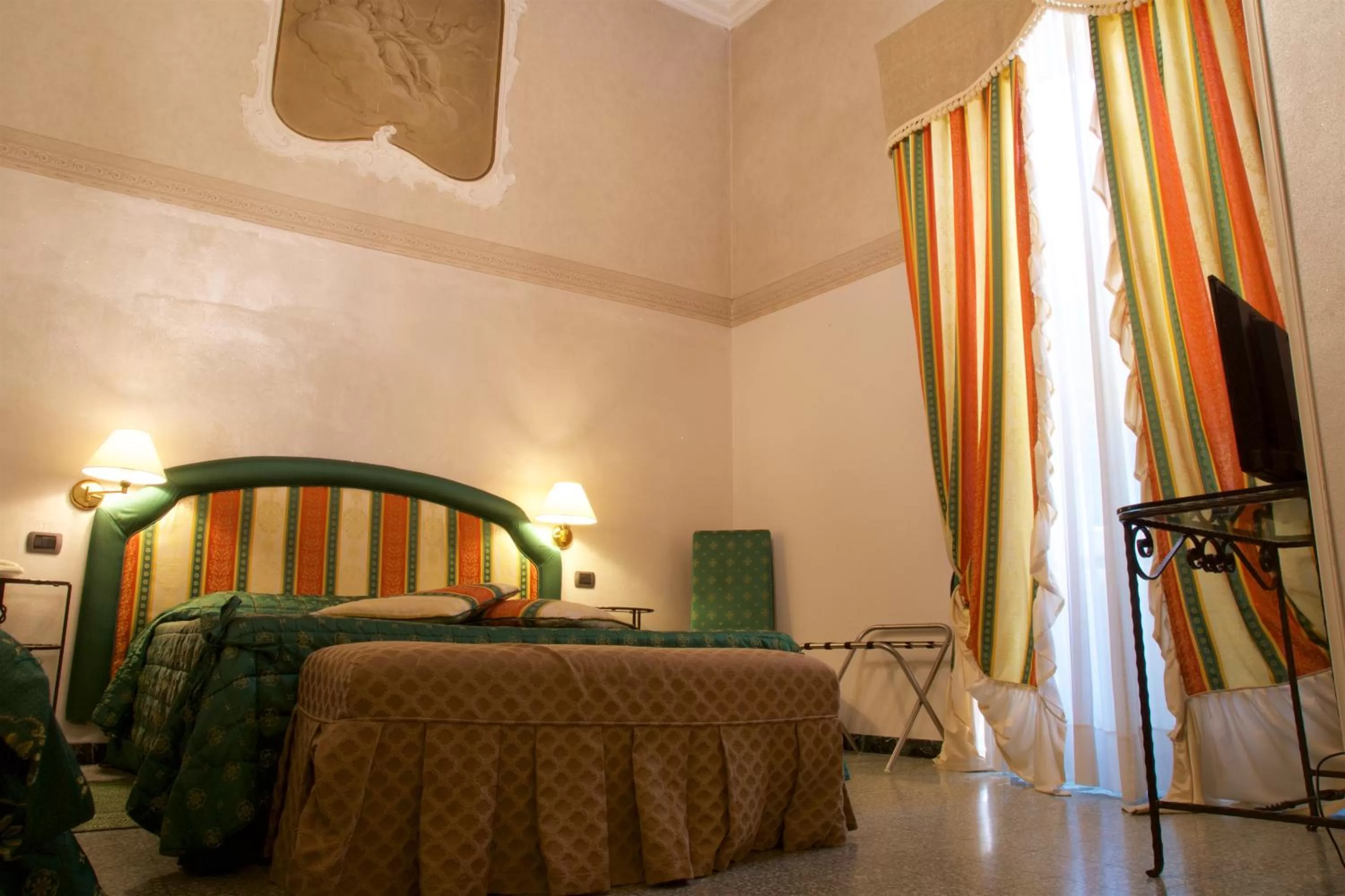 Quadruple Room in Hotel La Luna