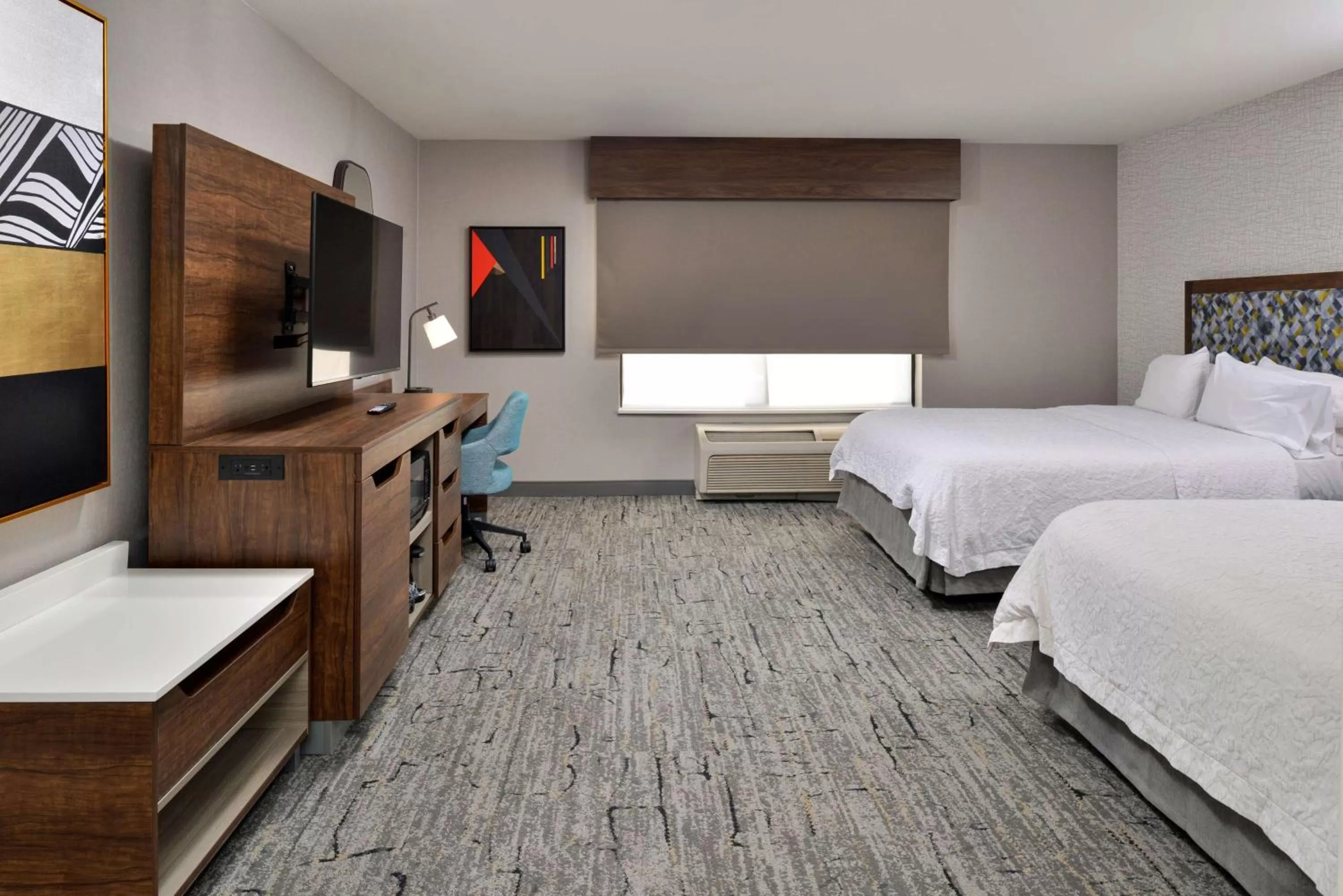 Queen Room with Two Queen Beds - Mobility and Hearing Access/Non-Smoking in Hampton Inn & Suites Las Vegas Airport