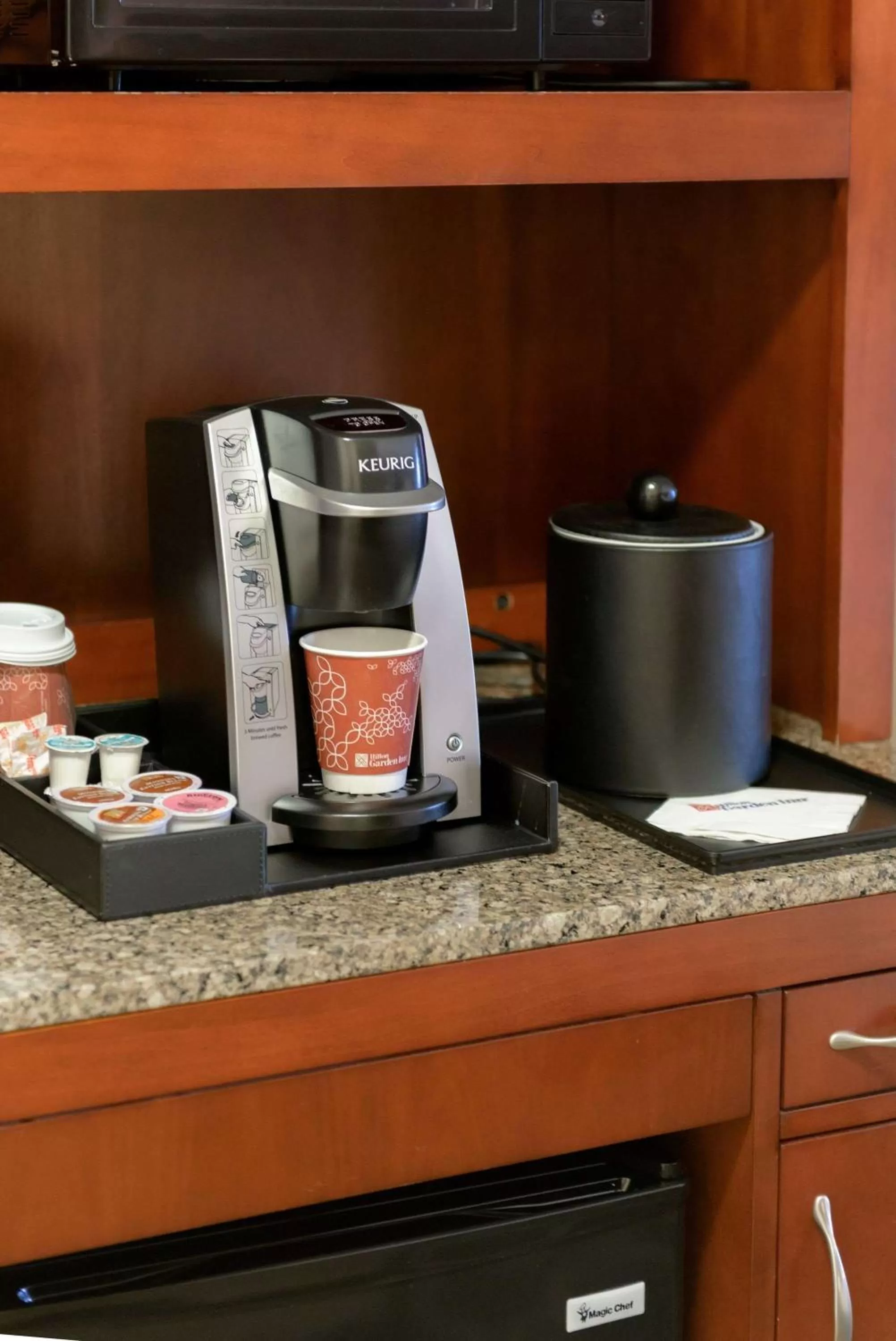 King Room - Disability Access Bathtub in Hilton Garden Inn Kennett Square