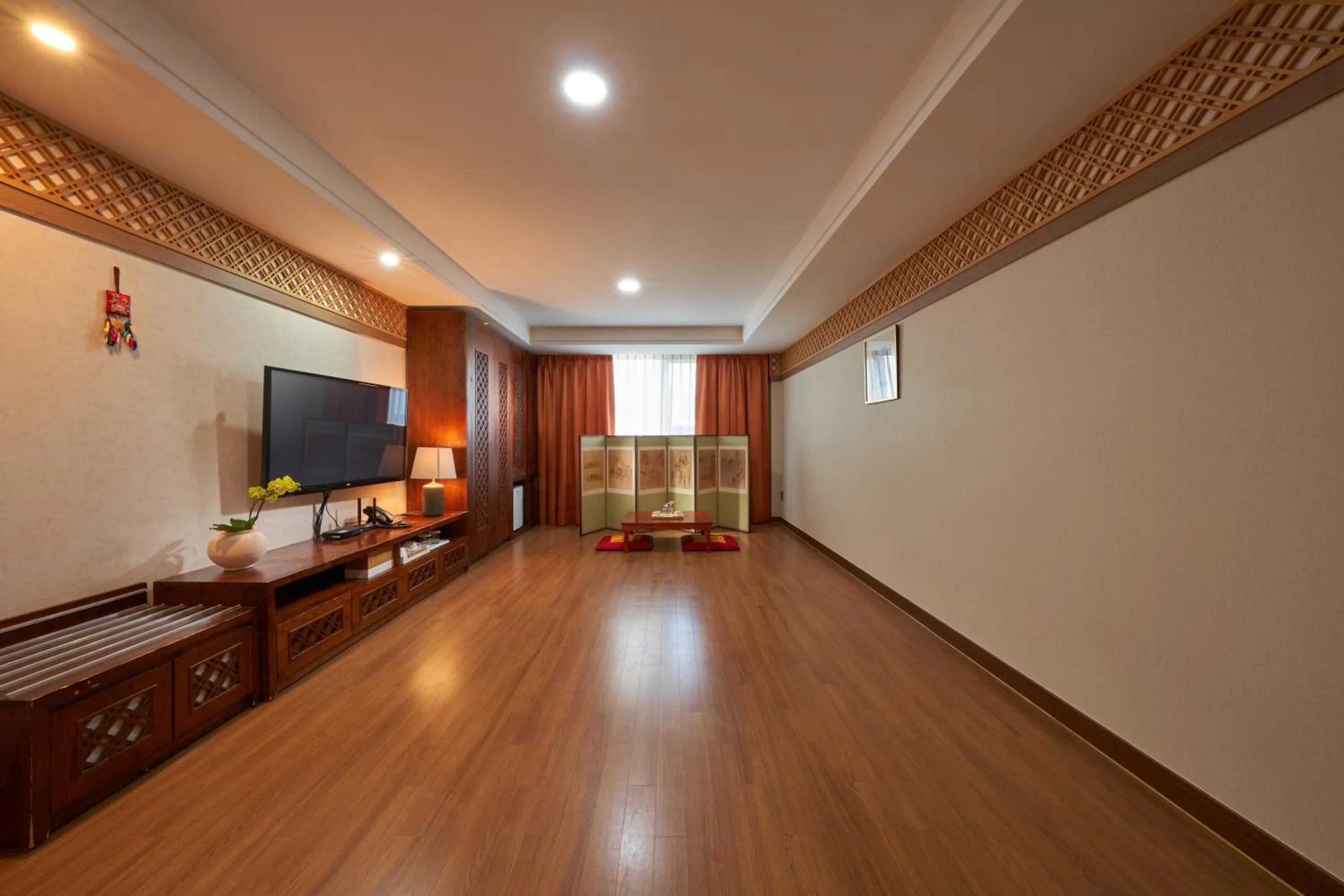 Korean-Style Double Room in Gyeongju GG Tourist Hotel