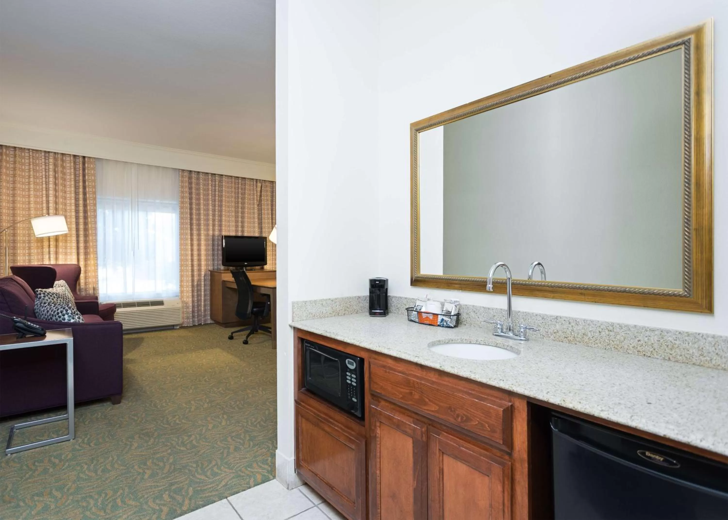 King Studio Suite - Non-Smoking in Hampton Inn by Hilton Odessa