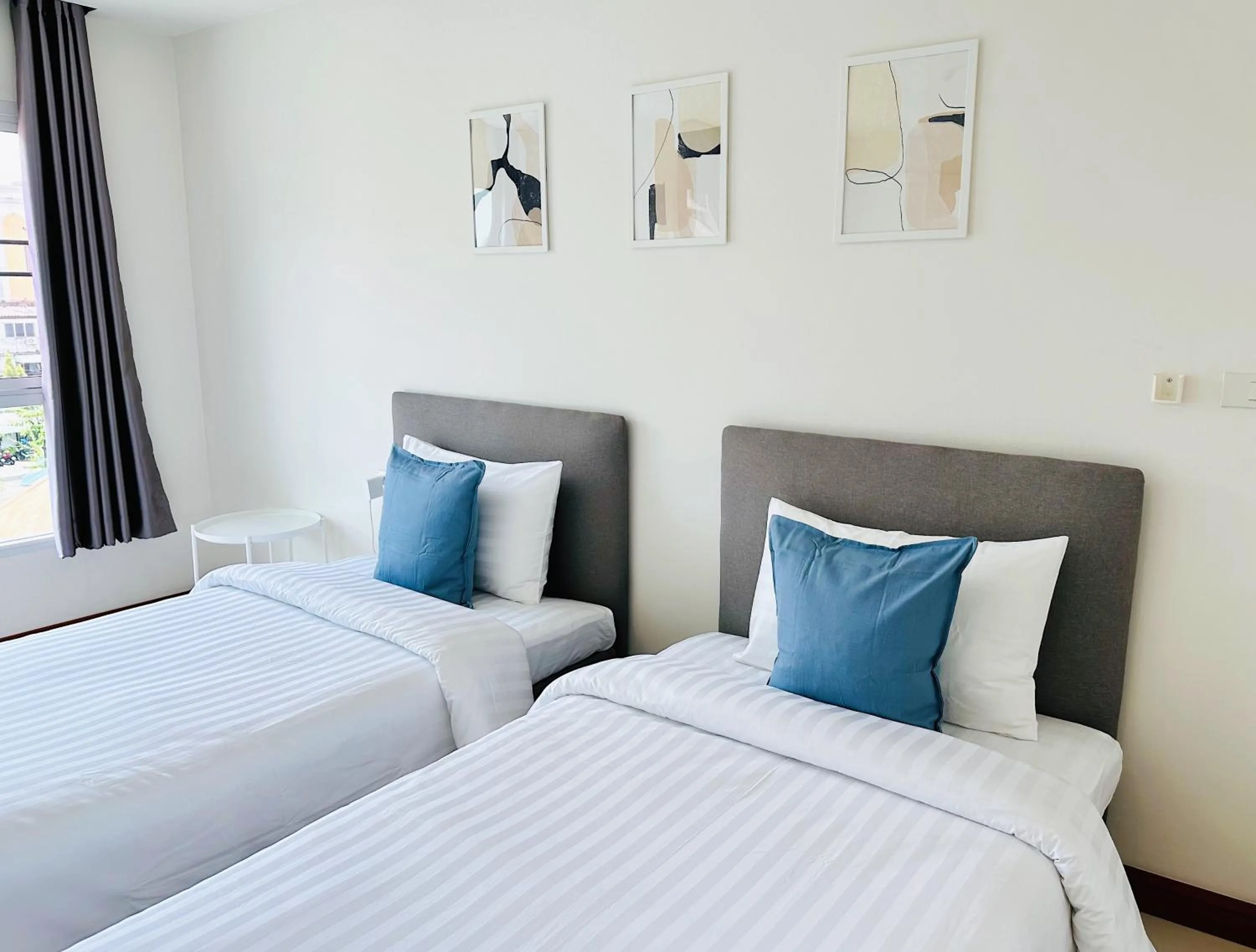 Standard Twin Room in The Lodge @ Min Residence