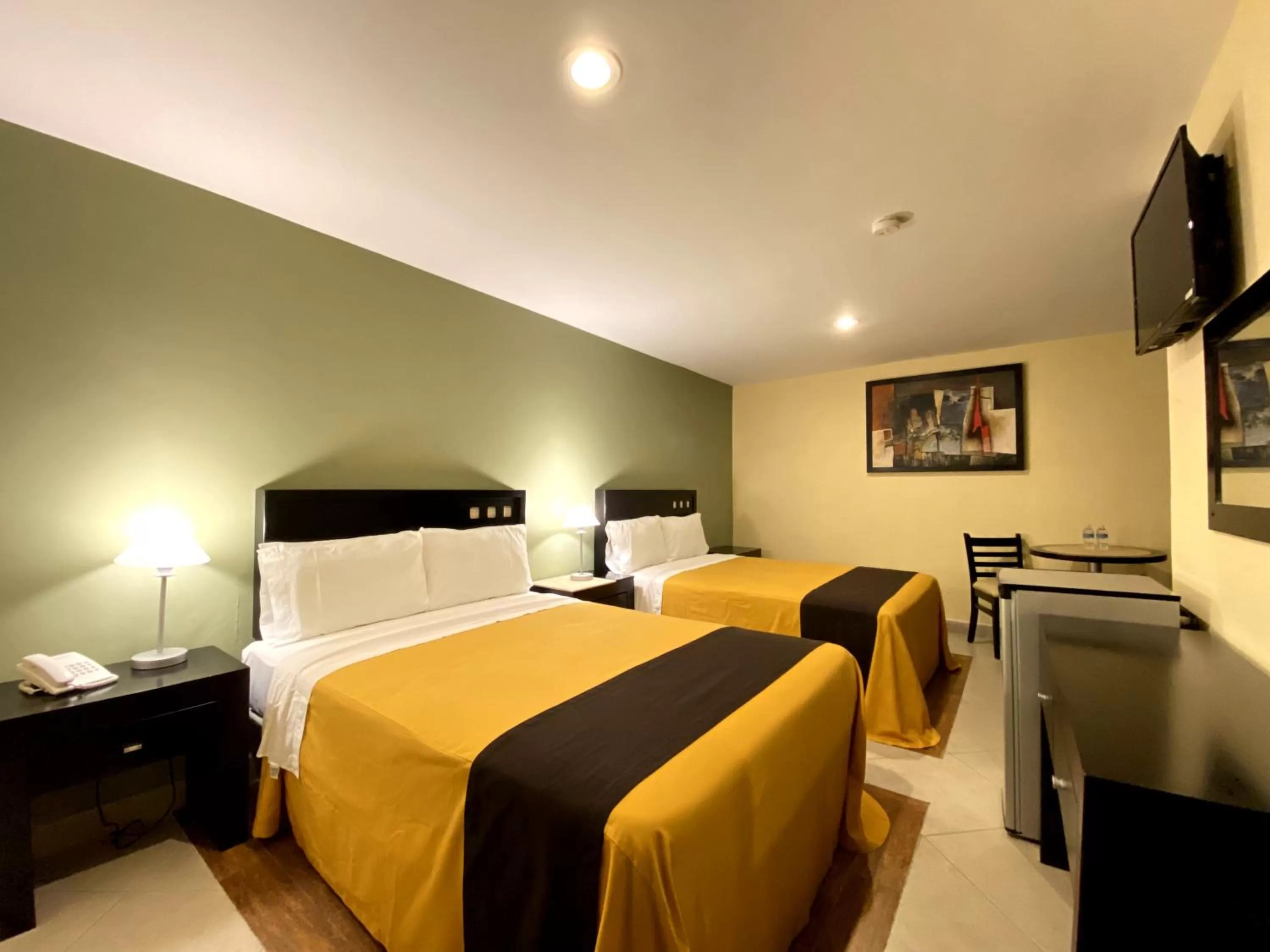 Twin Room in Hotel Escala Puebla Centro