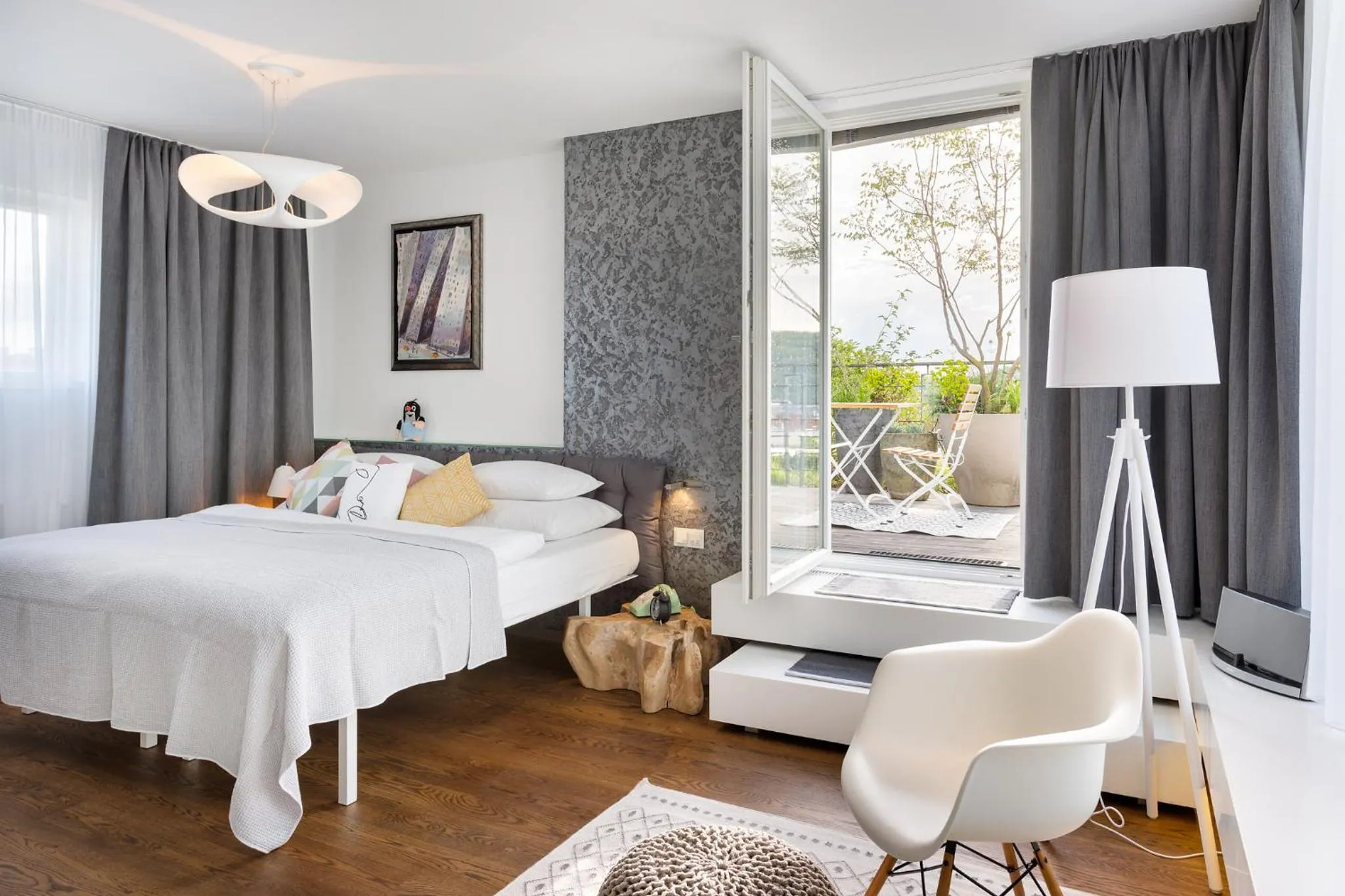 Penthouse Suite with Terrace in MOSAIC HOUSE Design Hotel