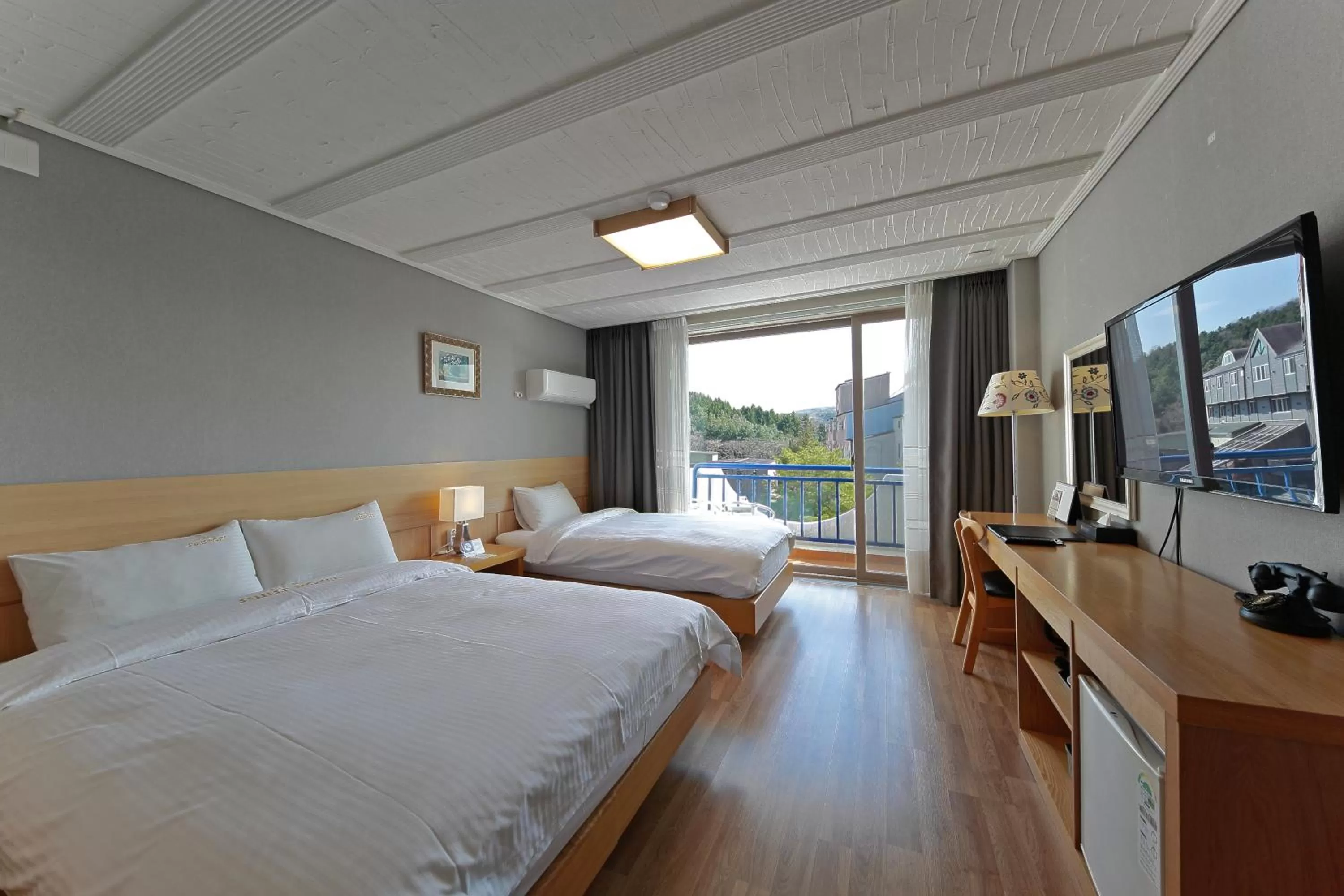 Deluxe Twin Room in Benikea Swiss Rosen Hotel