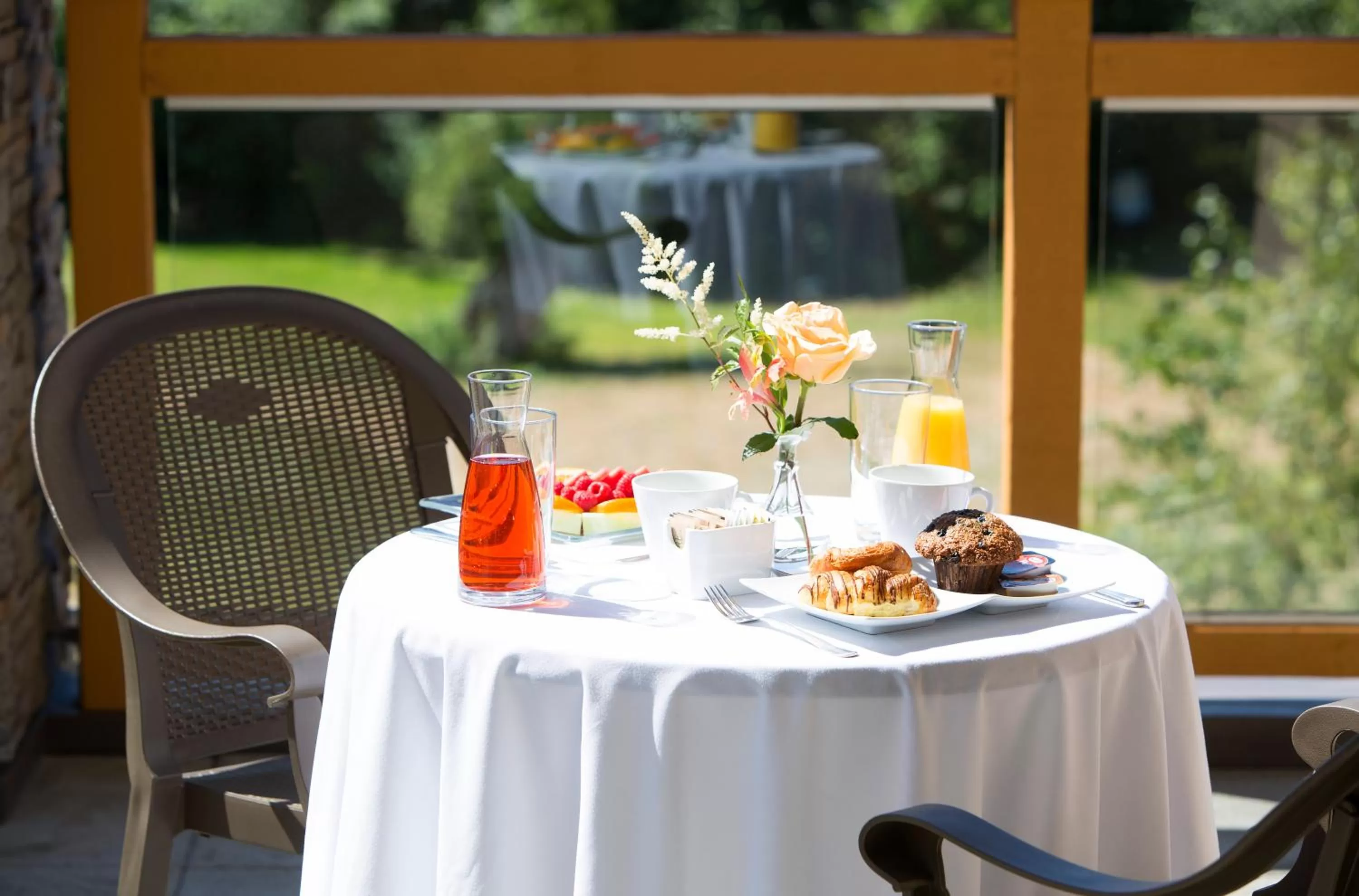 Two-Bedroom Suite with Mountain View in Executive Suites Hotel and Resort, Squamish