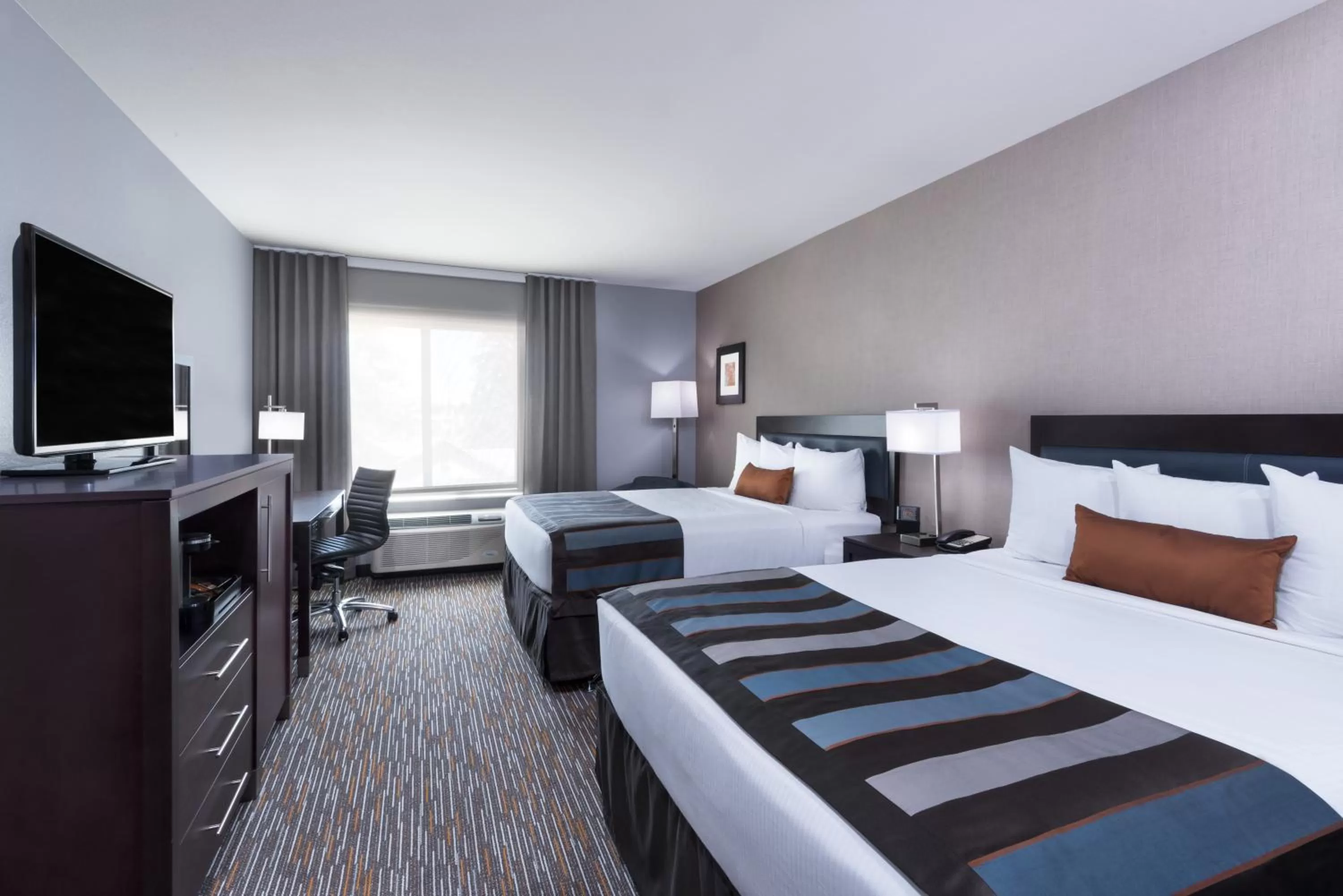 Queen Room with Two Queen Beds and Roll-In Shower - Mobility Accessible/Non-Smoking in Wingate by Wyndham Sidney