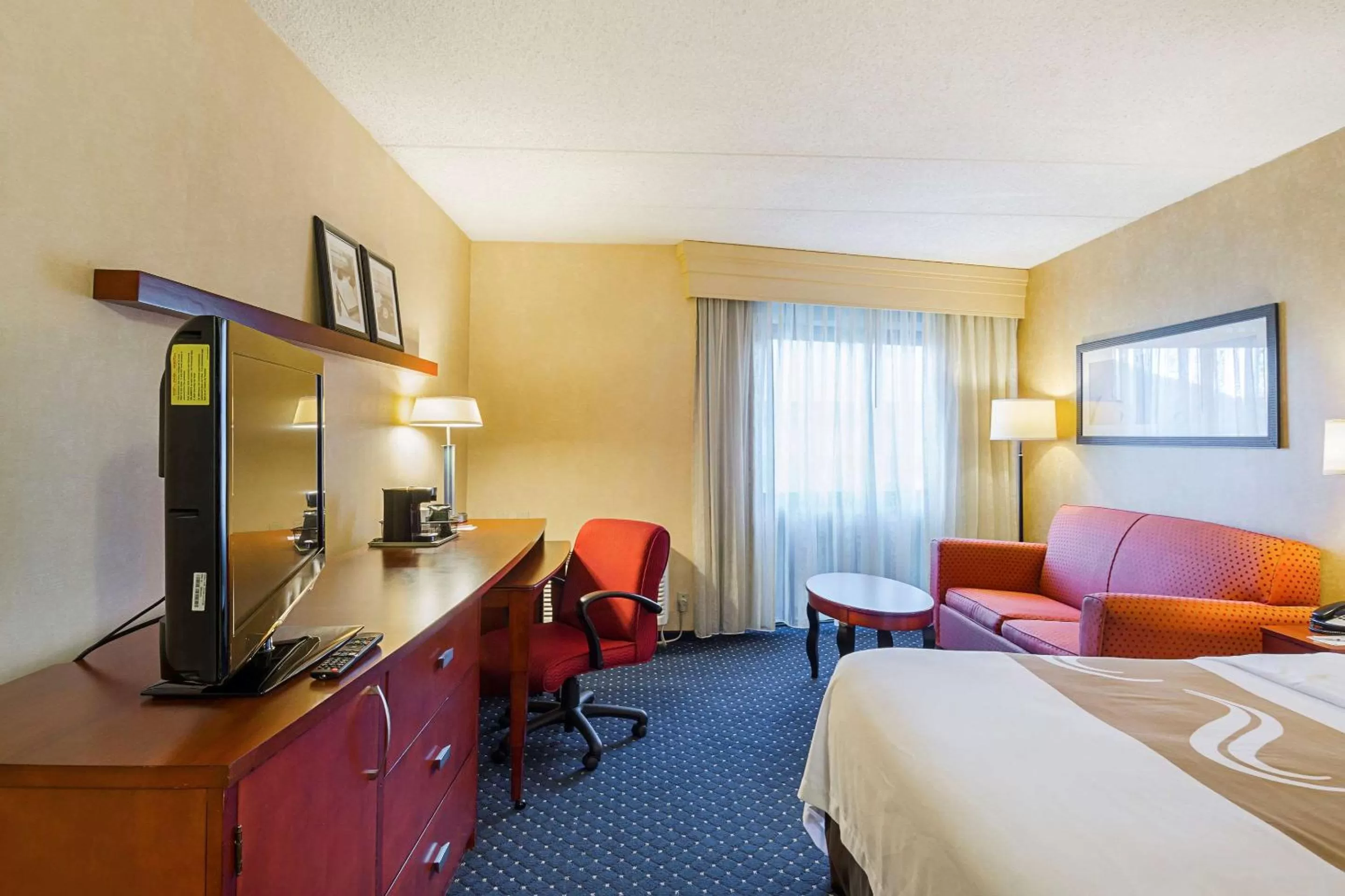 King Room - Non-Smoking in Quality Inn Boston-Revere