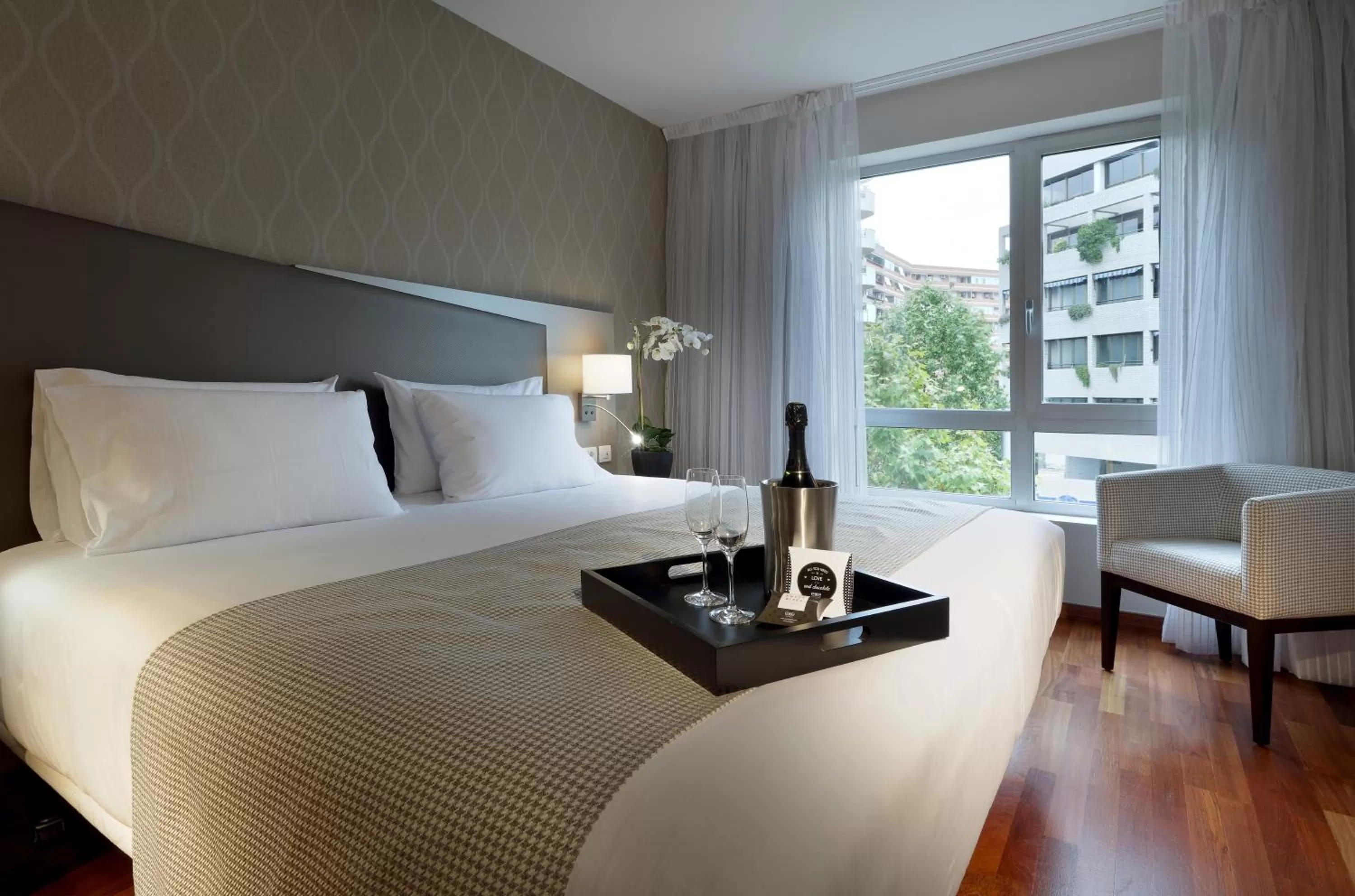 Premier Double Room in Exe Zaragoza WTC