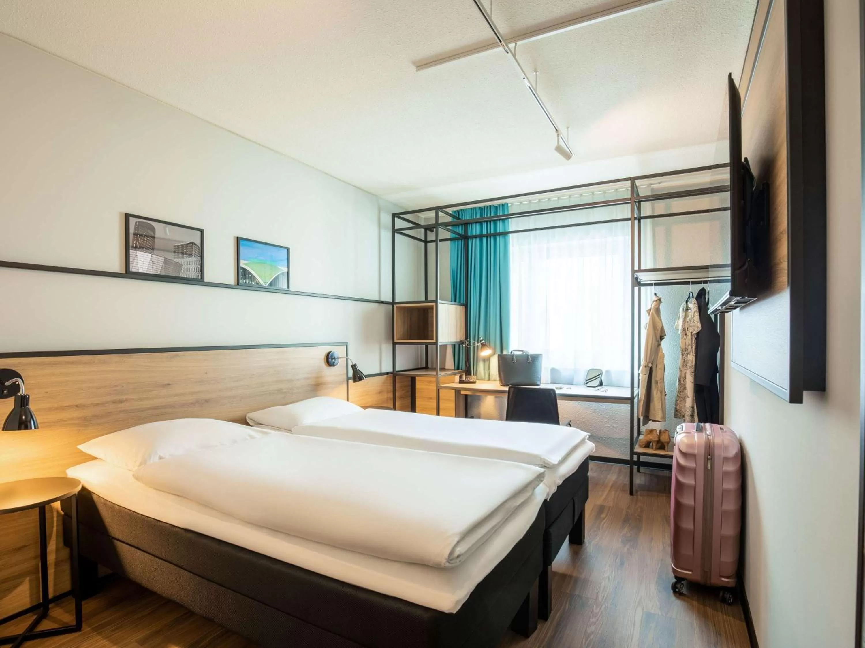 Twin Room in ibis Hotel Dortmund City