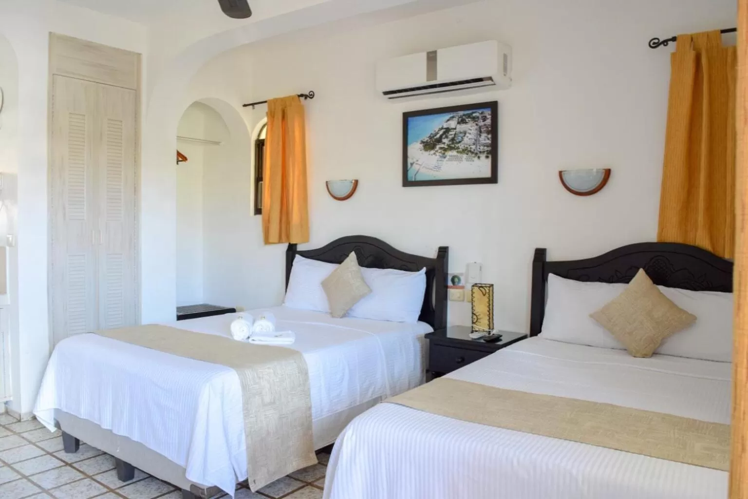Superior Room Classic in Hotel Bucaneros Isla Mujeres