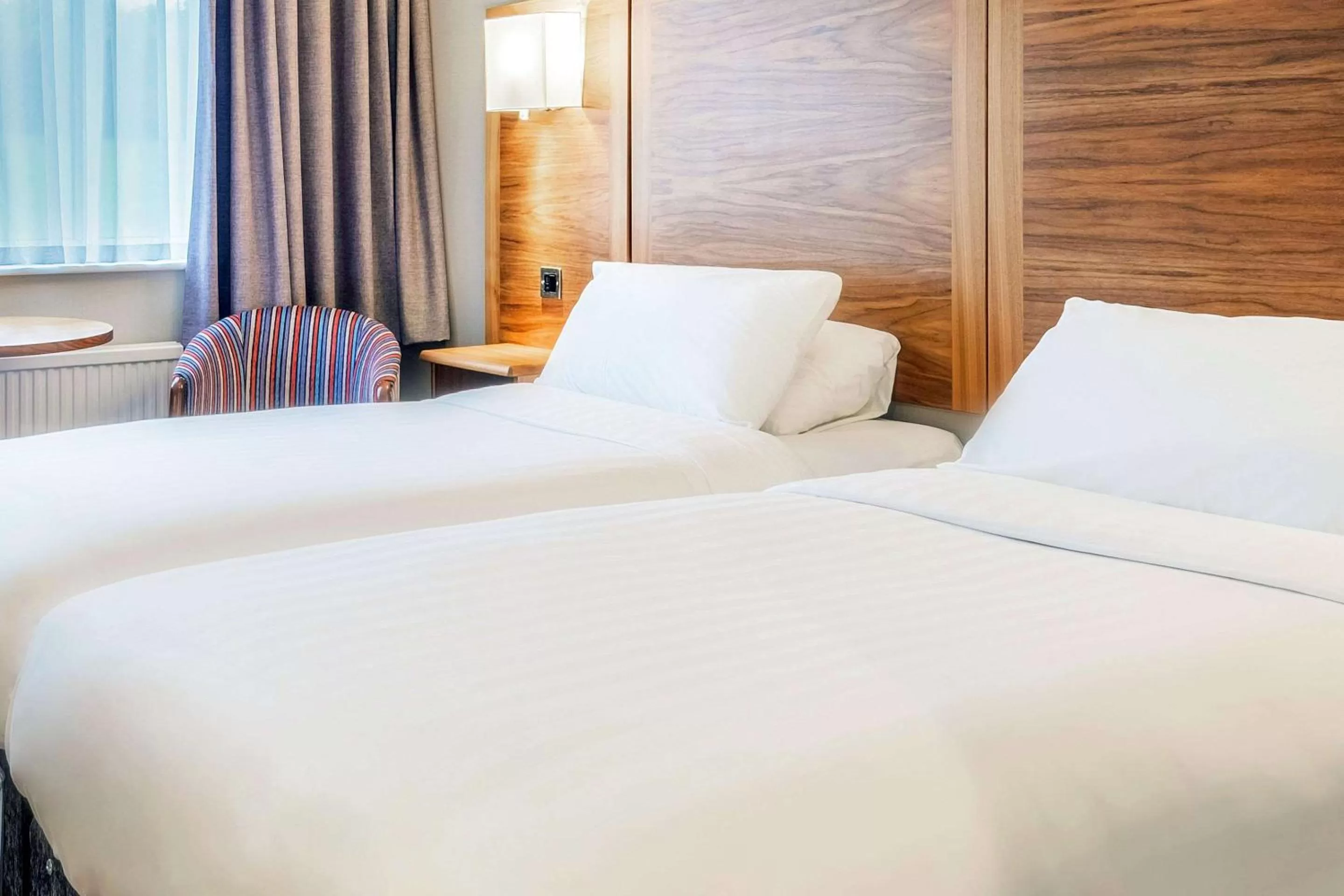 Superior Twin Room in Cedar Court Hotel Huddersfield