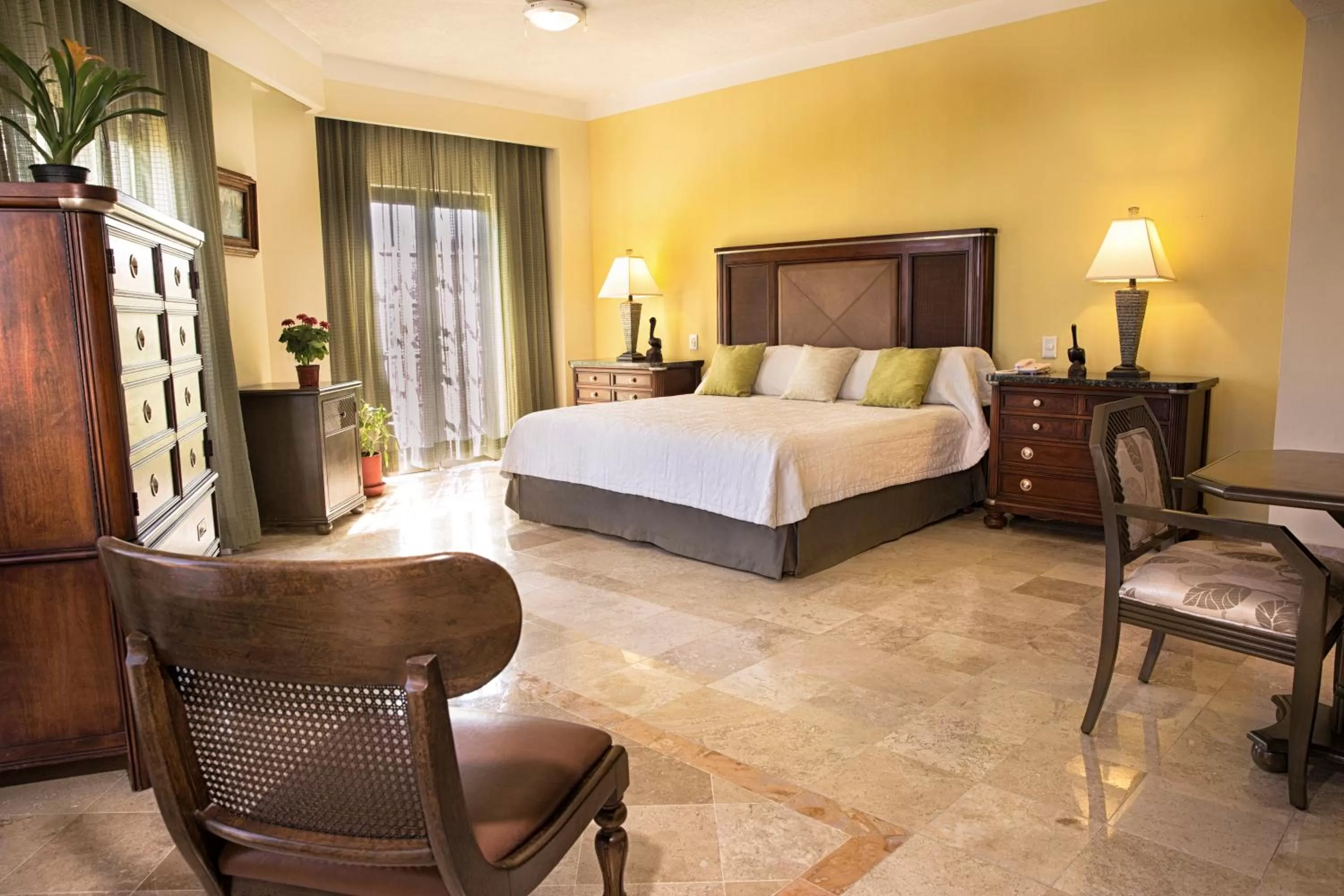 Deluxe Junior Suite in Hotel Los Itzaes by 5th av