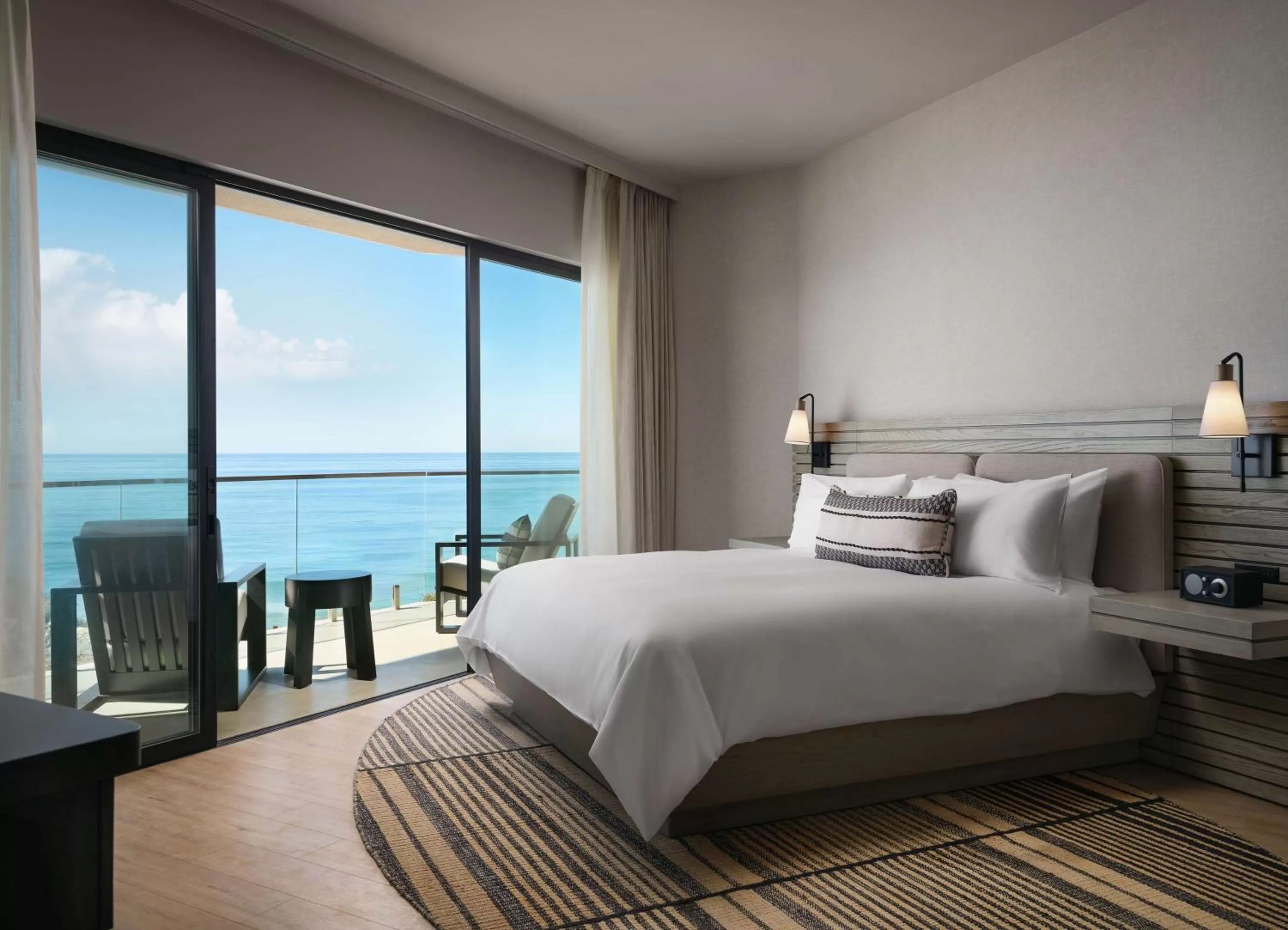 One-Bedroom Suite with Ocean View in Alila Marea Beach Resort Encinitas, a Hyatt Resort