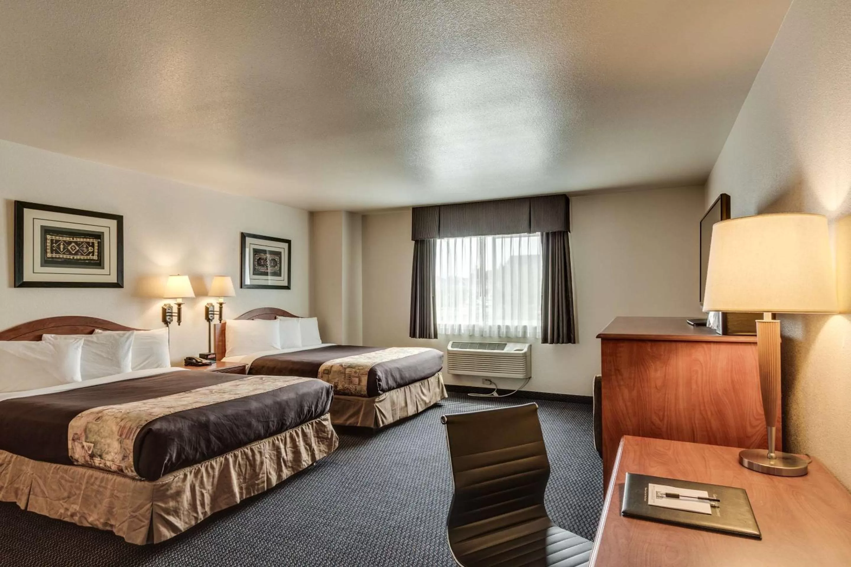 Queen Room with Two Queen Beds and Roll-In Shower - Mobility Accessible in SureStay Plus Hotel by Best Western Post Falls