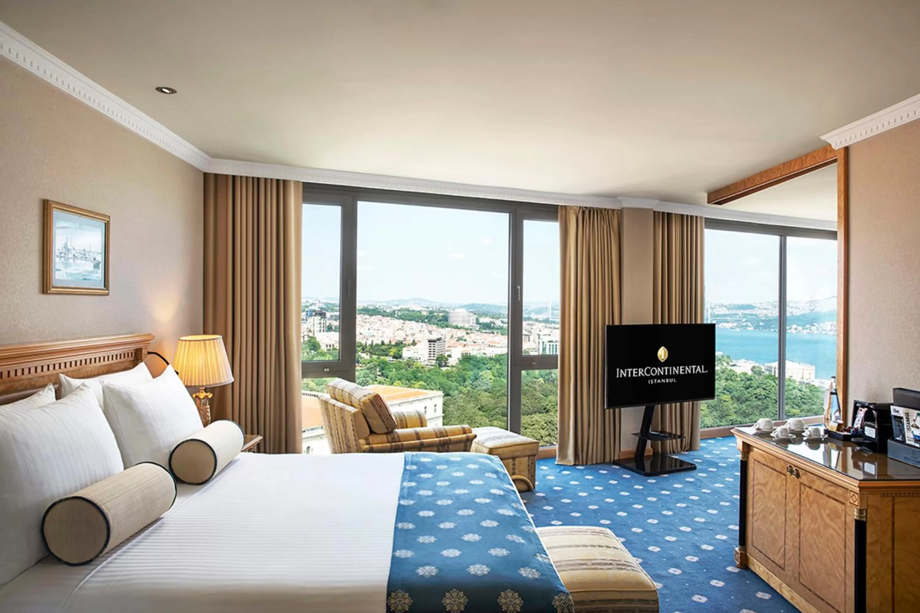 Business Suite with Sea View in InterContinental Istanbul by IHG