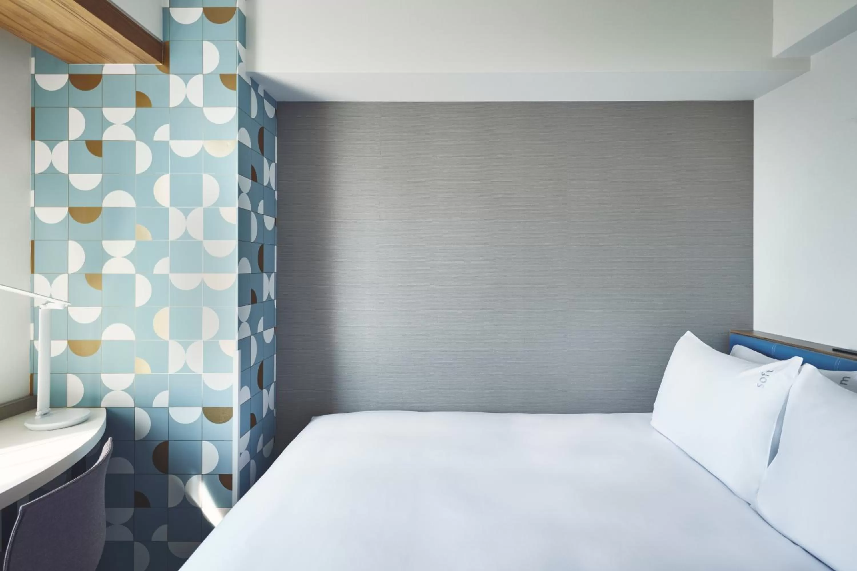 Standard Room with Free Breakfast - single occupancy in Holiday Inn Express Osaka City Centre- Midosuji by IHG