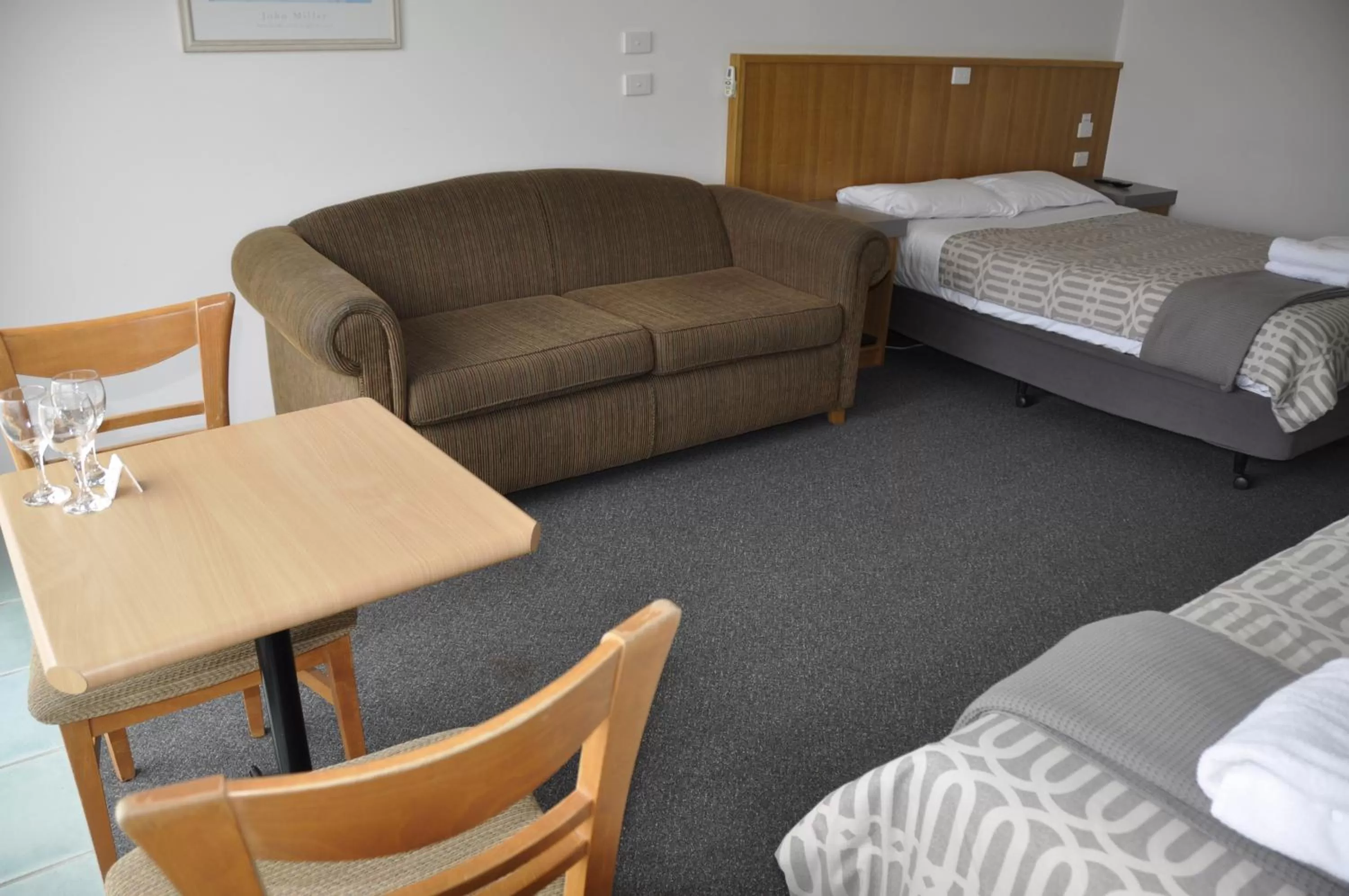 Twin Room with Ocean View - Ground Level in A Great Ocean View Motel