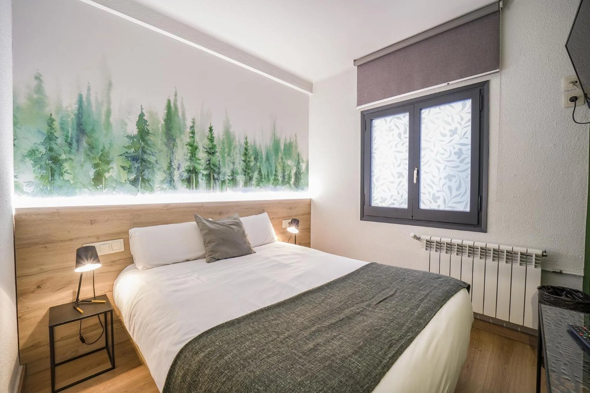 Budget Double Room in Glaner Hotel Cafe