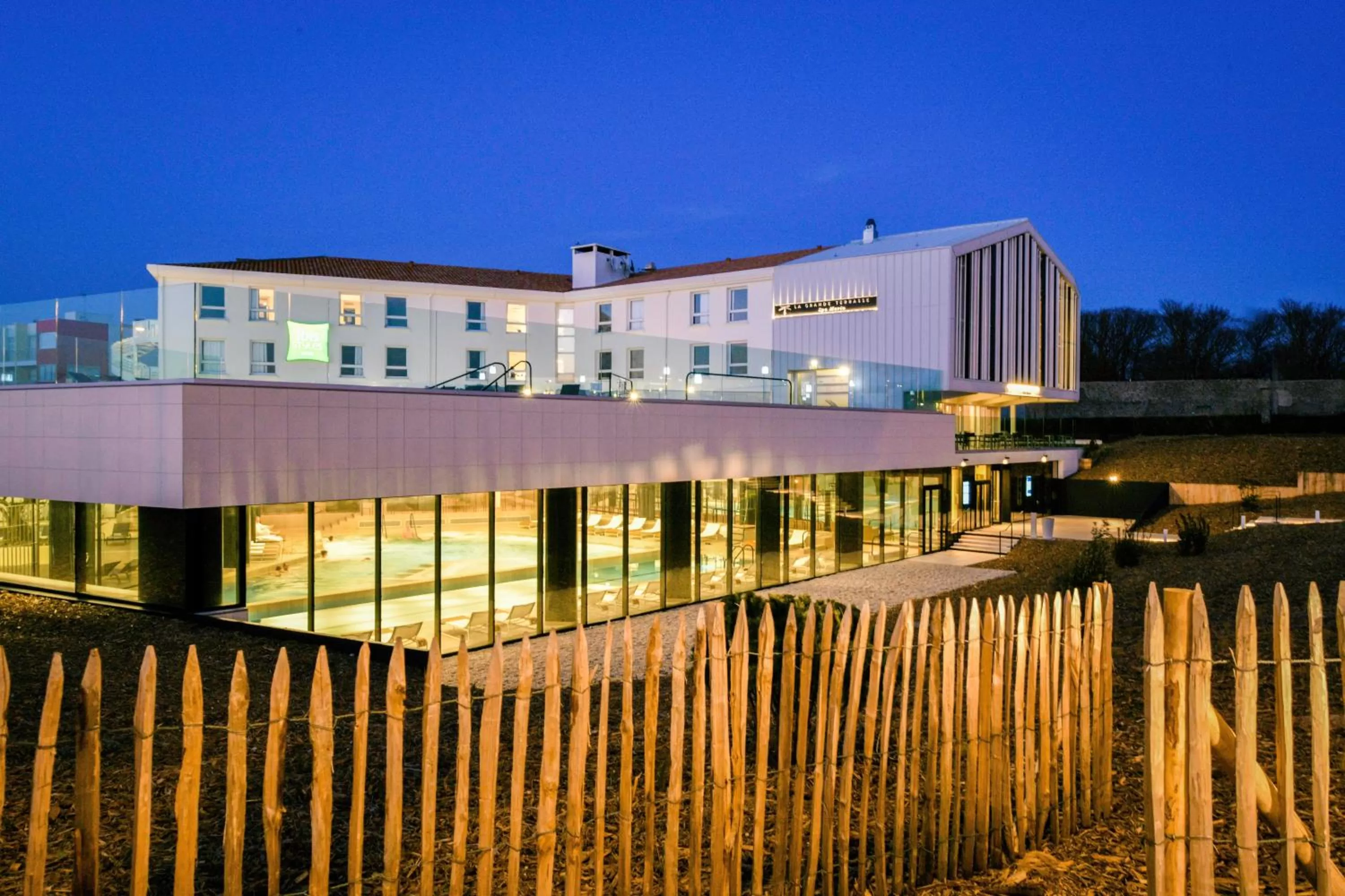 Property building in ibis styles La Rochelle Thalasso Chatelaillon