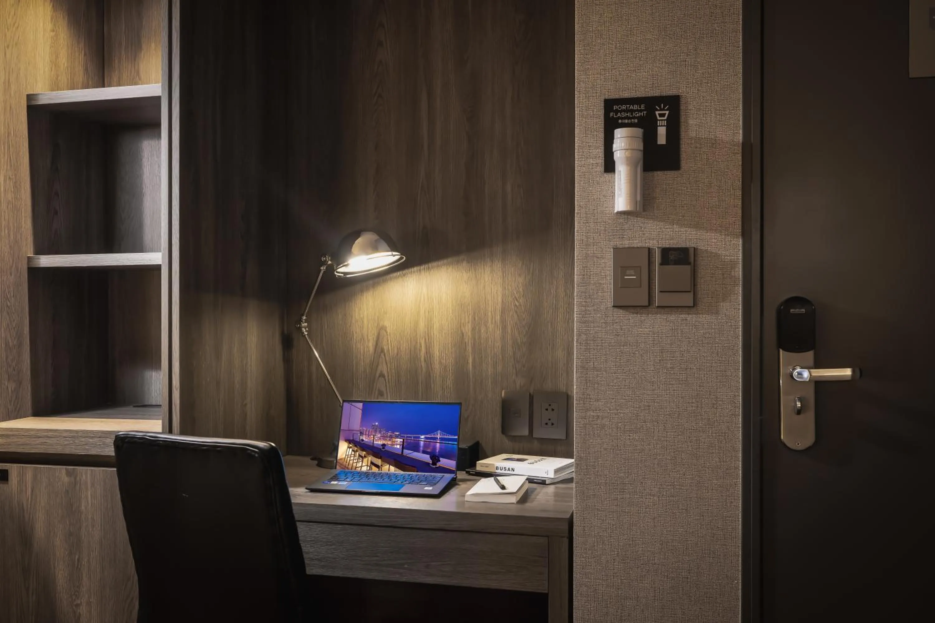 Cinema Double - No View in Kent Hotel Gwangalli by Kensington