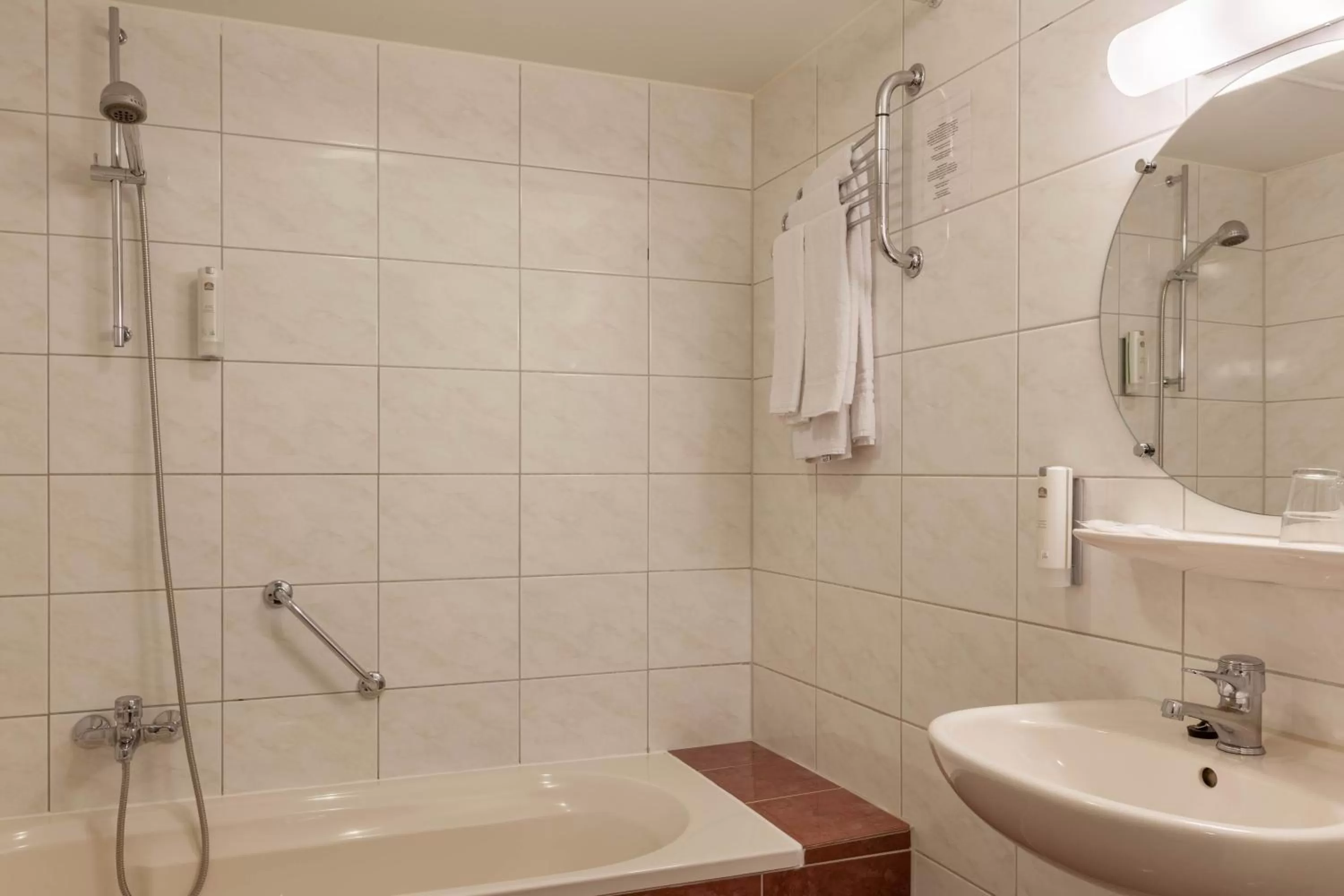 Junior King Suite in Amsterdam Hotel Uithoorn