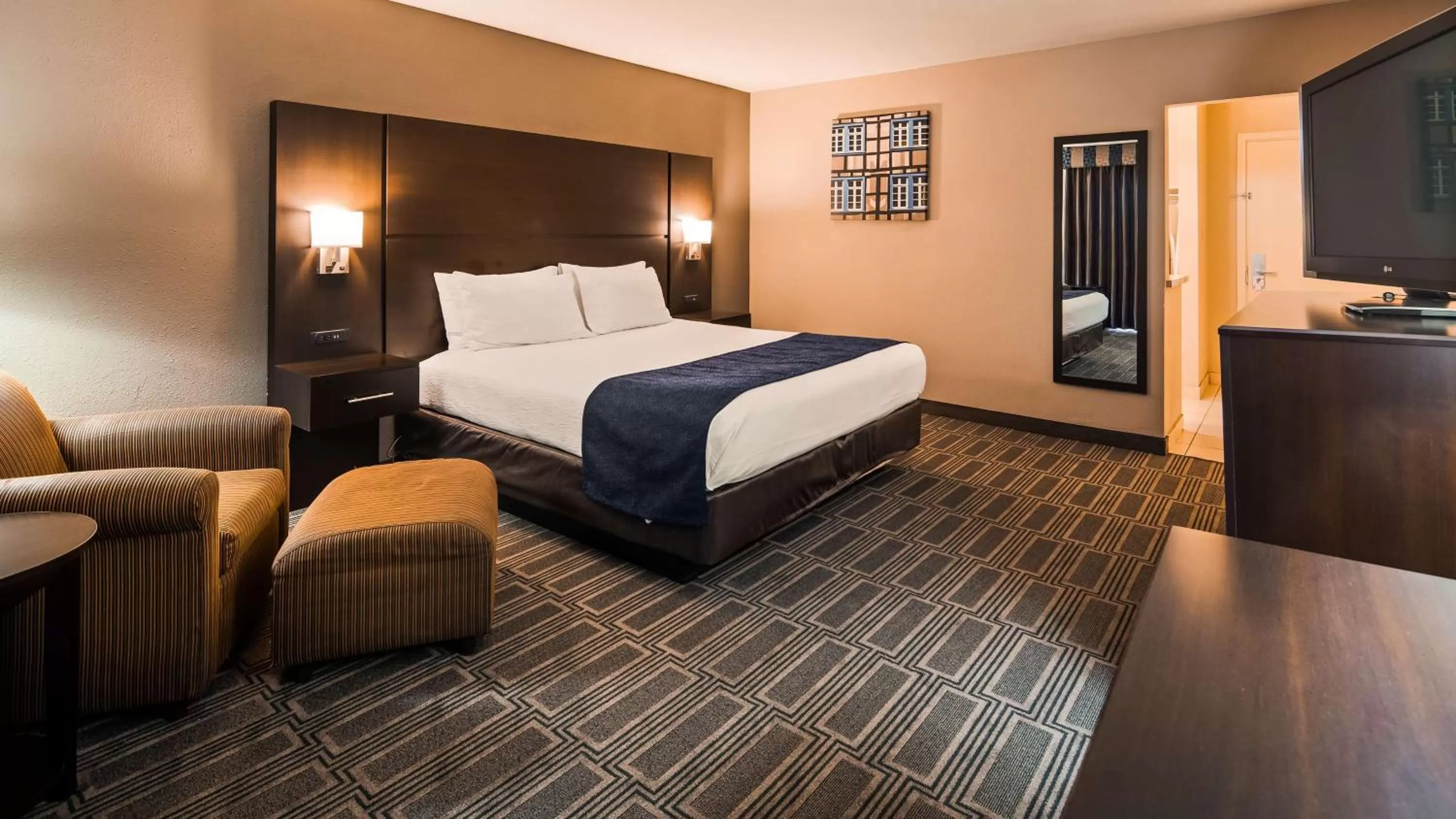 King Room with Communication Assistance in Best Western Andersen's Inn