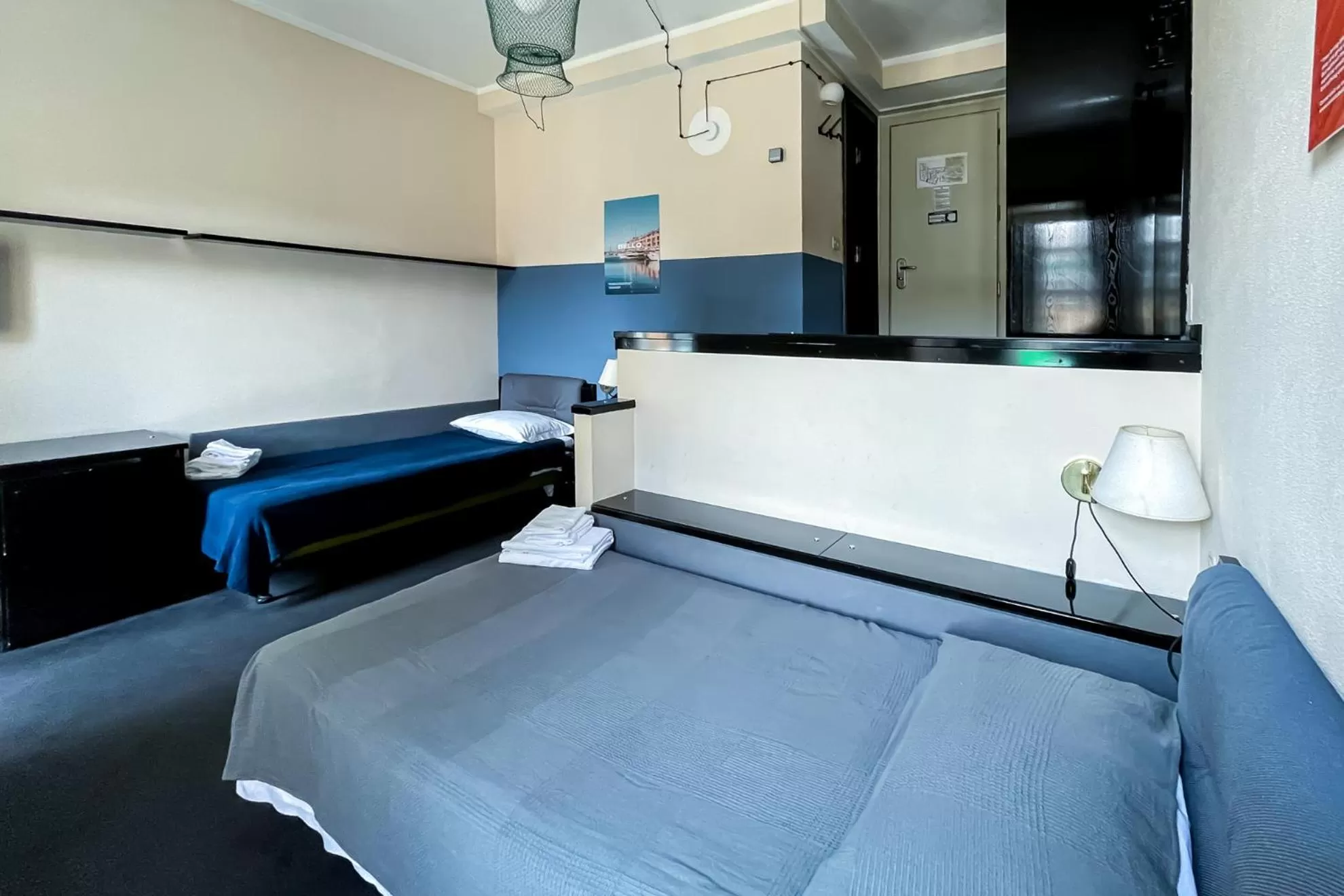 Twin Room in Hotel Britannia