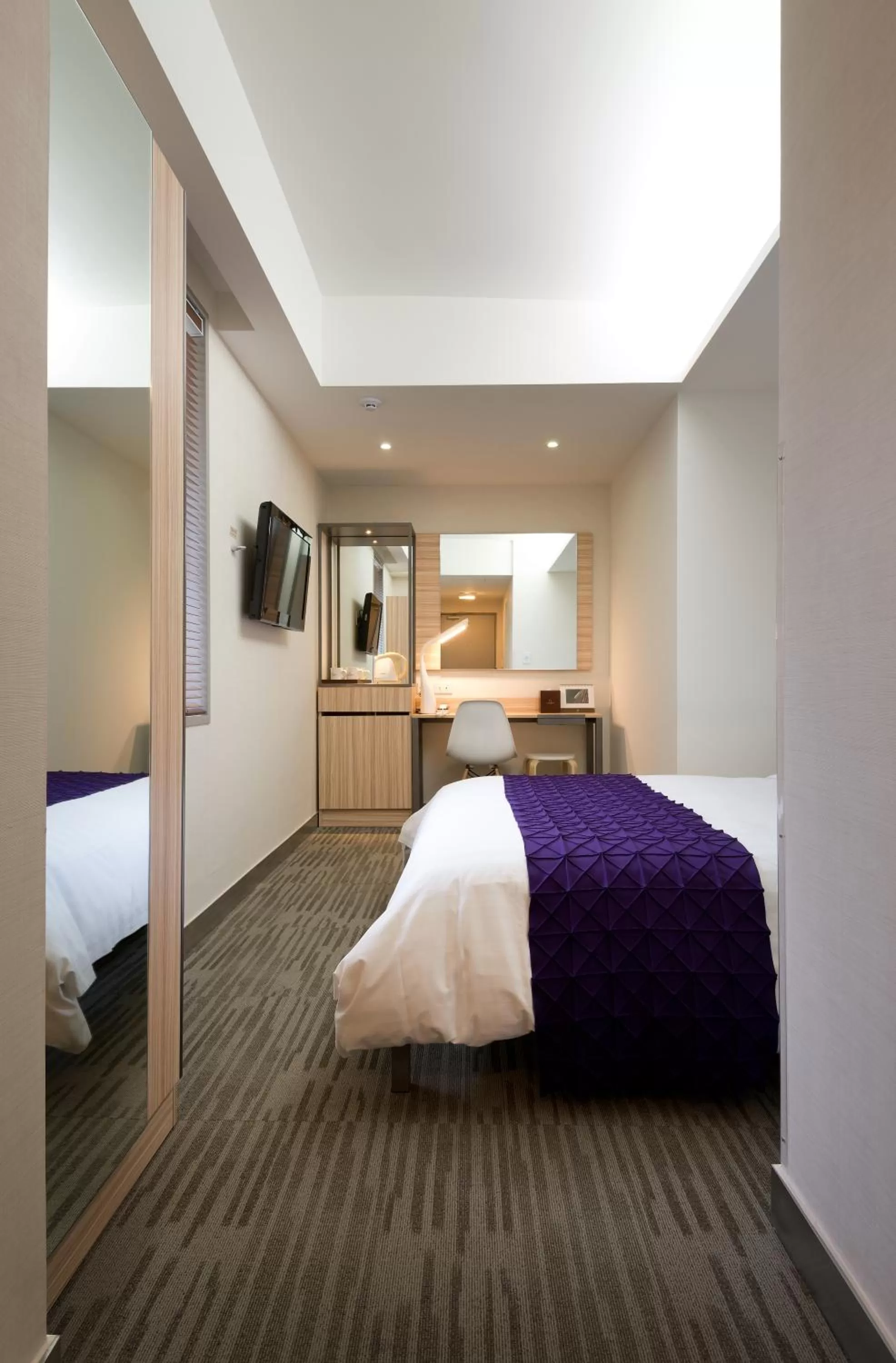 Standard Queen Room - Non-Smoking in Metro Hotel Myeongdong