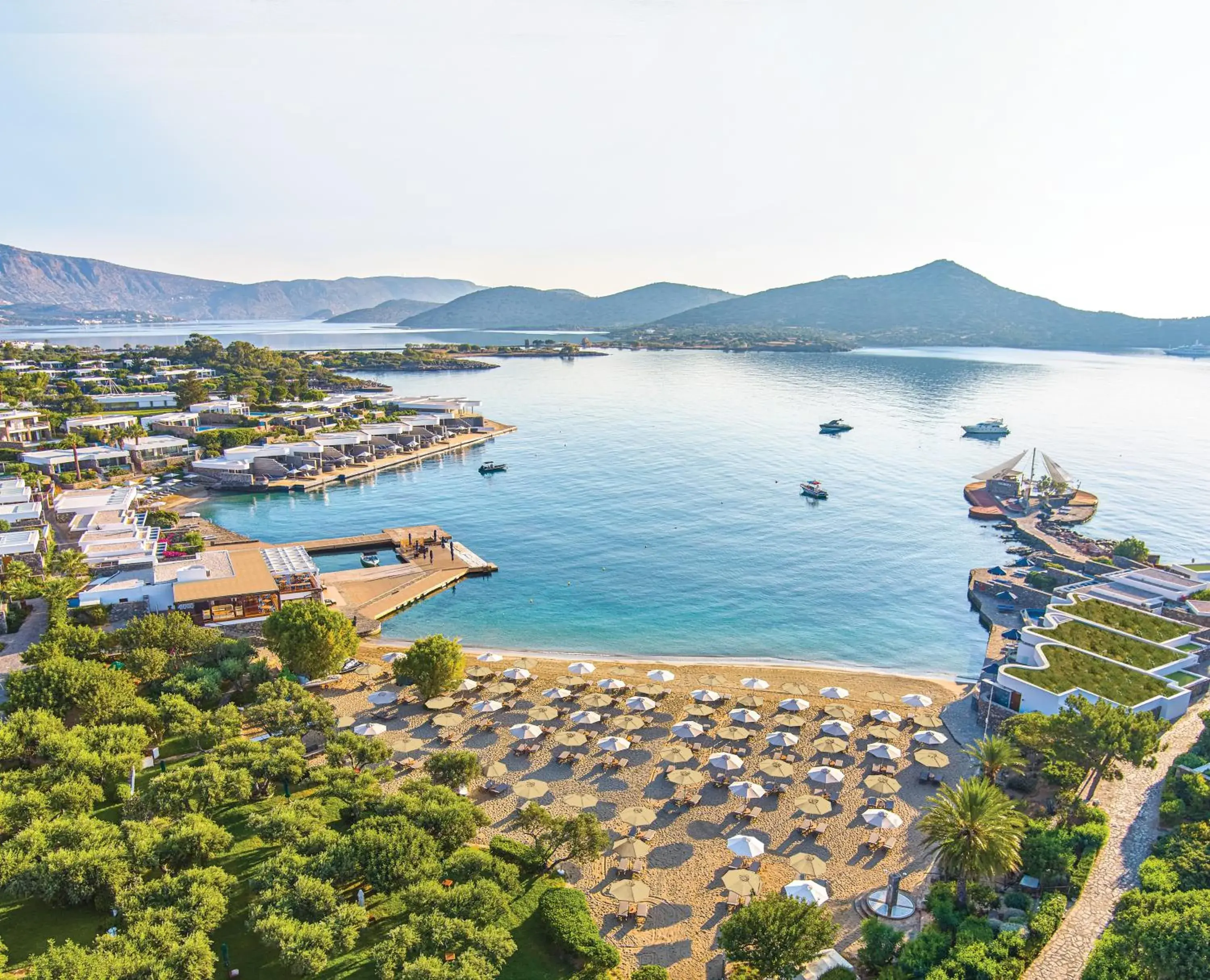 Elounda Beach Hotel & Villas, a Member of the Leading Hotels of the World Elounda Beach Hotel & Villas, a Member of the Leading Hotels of the World