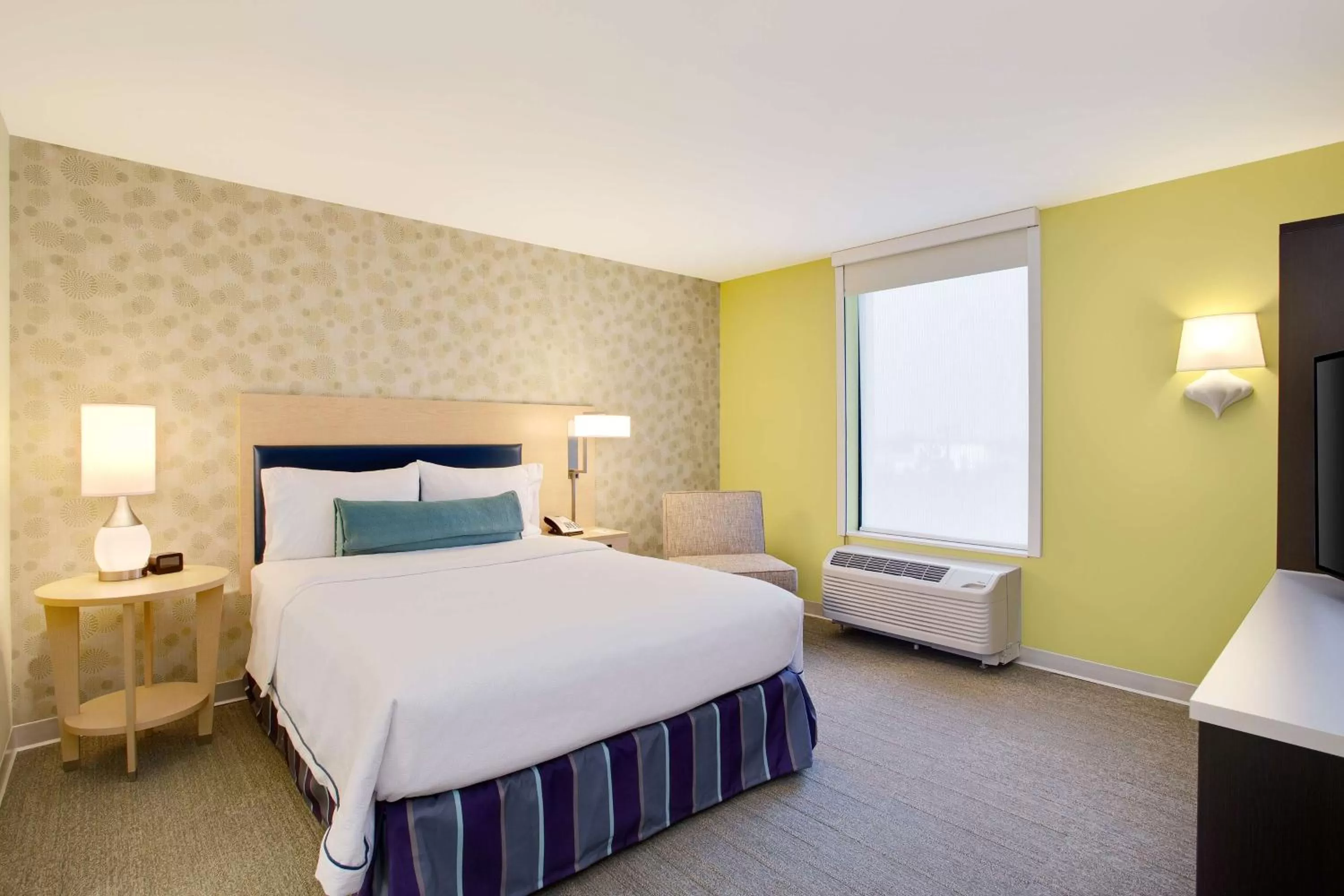 Queen Suite - Mobility Access/Non-Smoking in Home2 Suites By Hilton Chicago Schaumburg