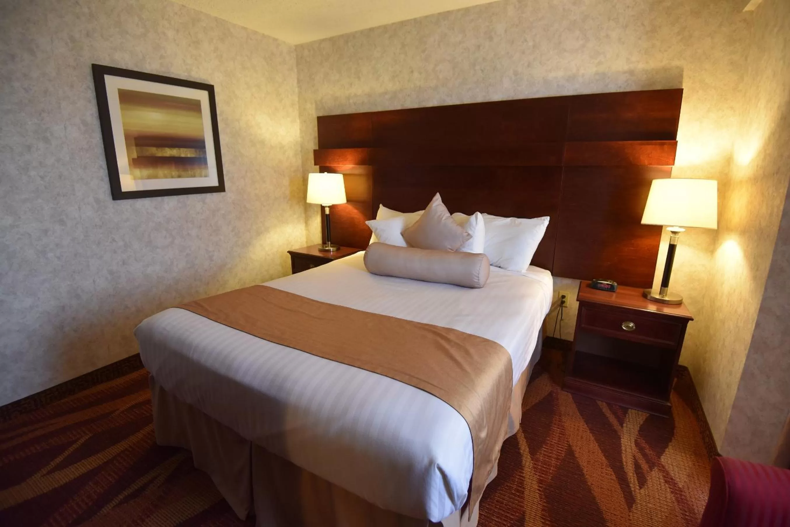 King Suite in Travelodge by Wyndham Lloydminster