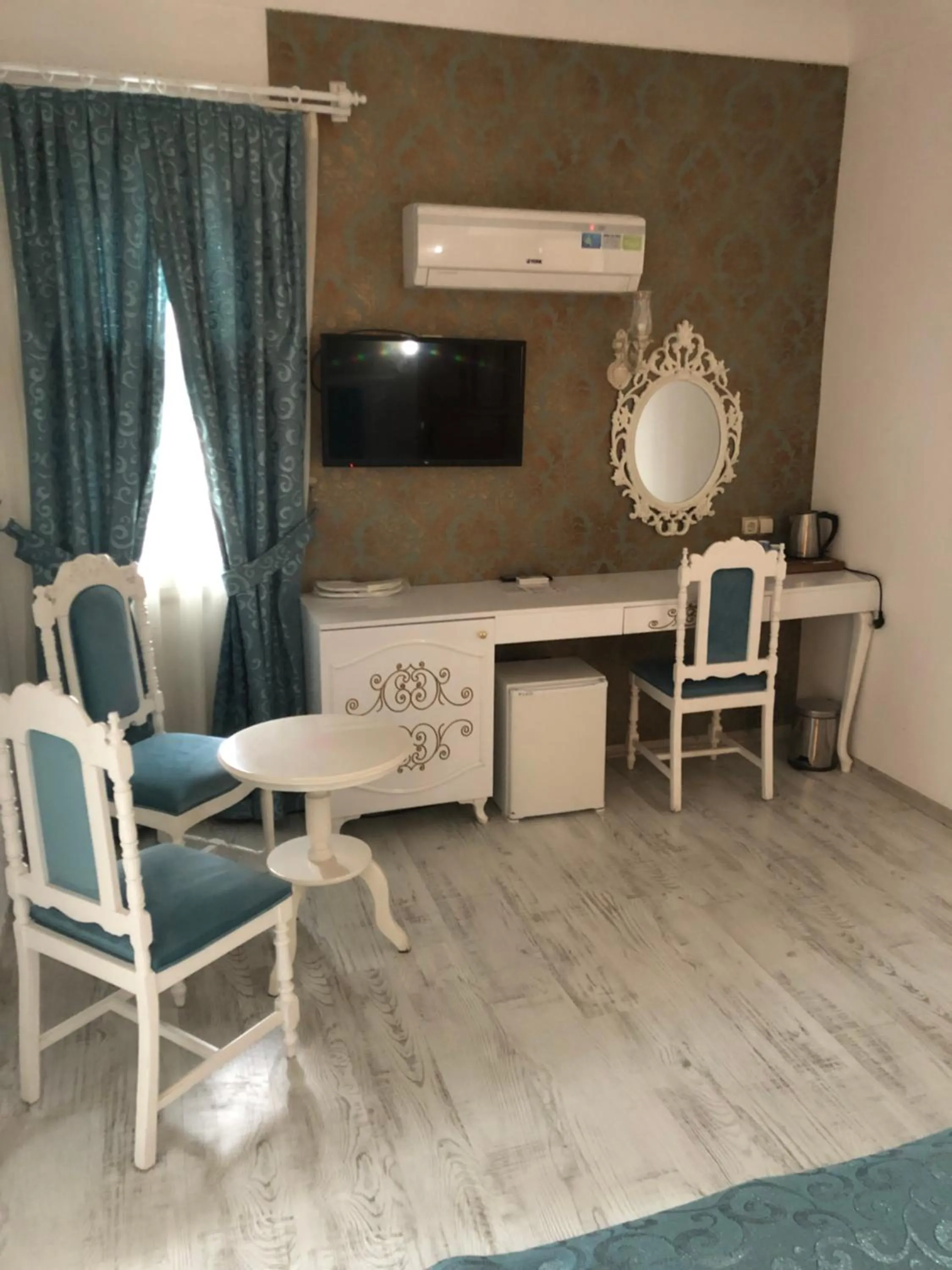 Deluxe Studio in Urcu Hotel