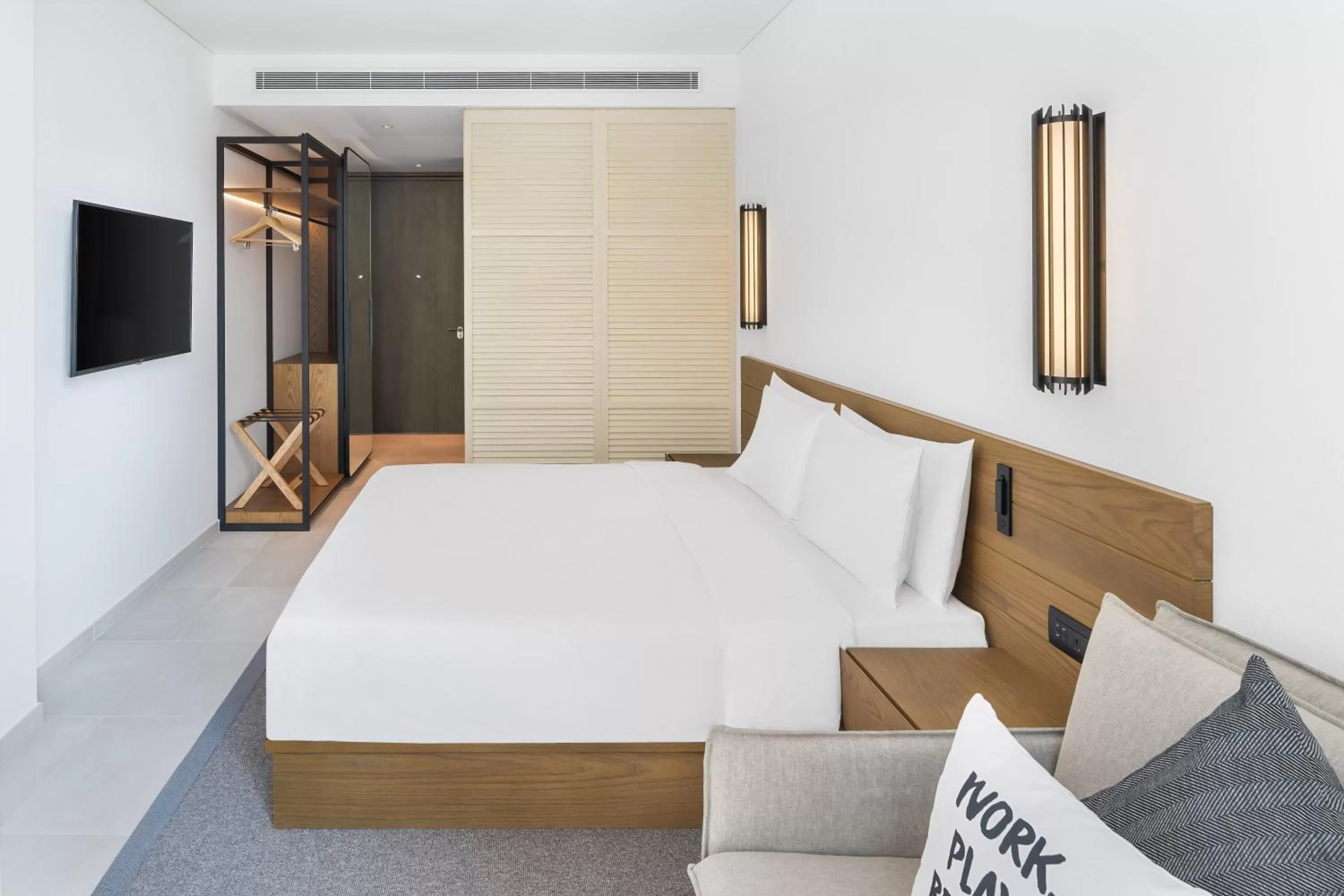 Superior Room in Radisson Beach Resort Palm Jumeirah