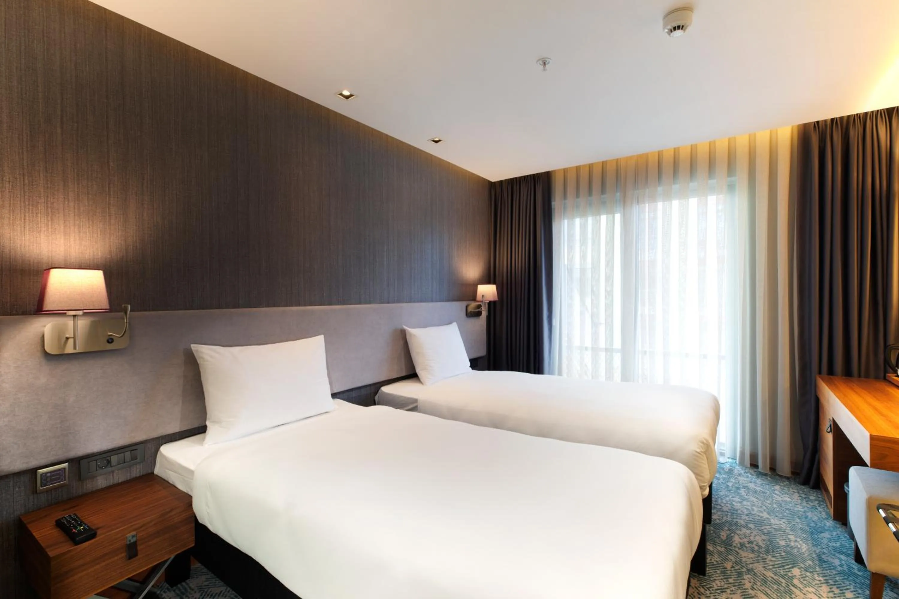 Standard Twin Room in Ibis Styles Istanbul Atasehir