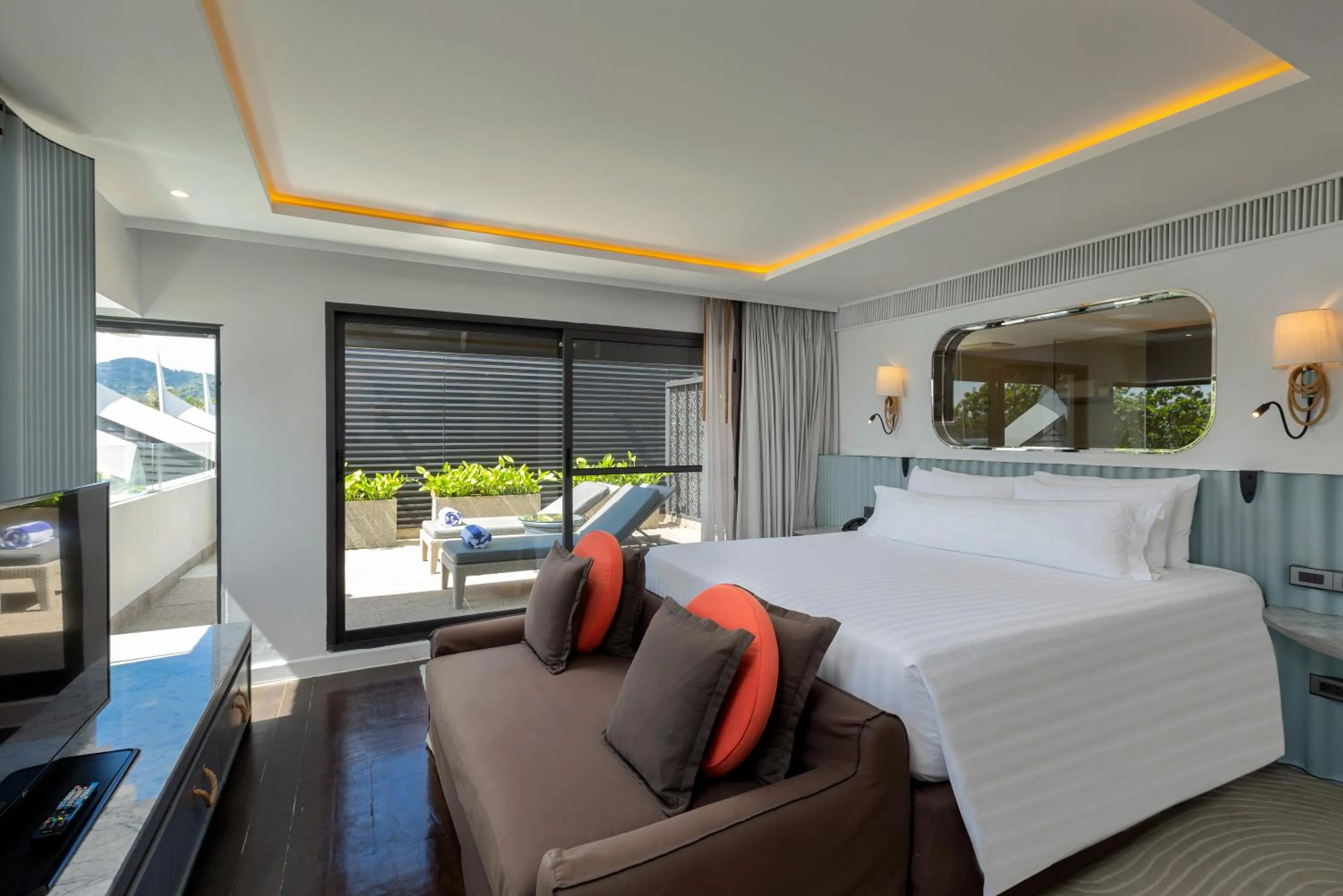 Hideaway Suite in The Boathouse Phuket-SHA Plus